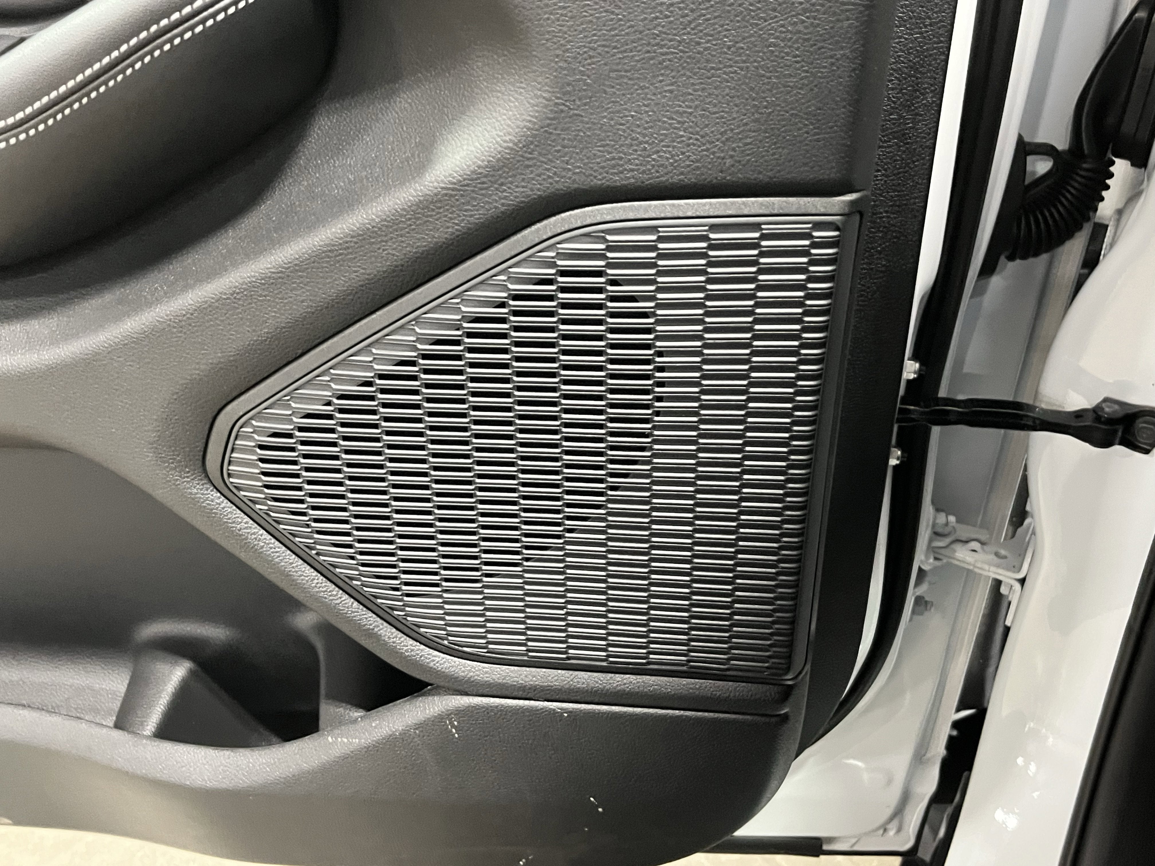 2025 Jeep Grand Cherokee GRAND CHEROKEE LAREDO 4X4