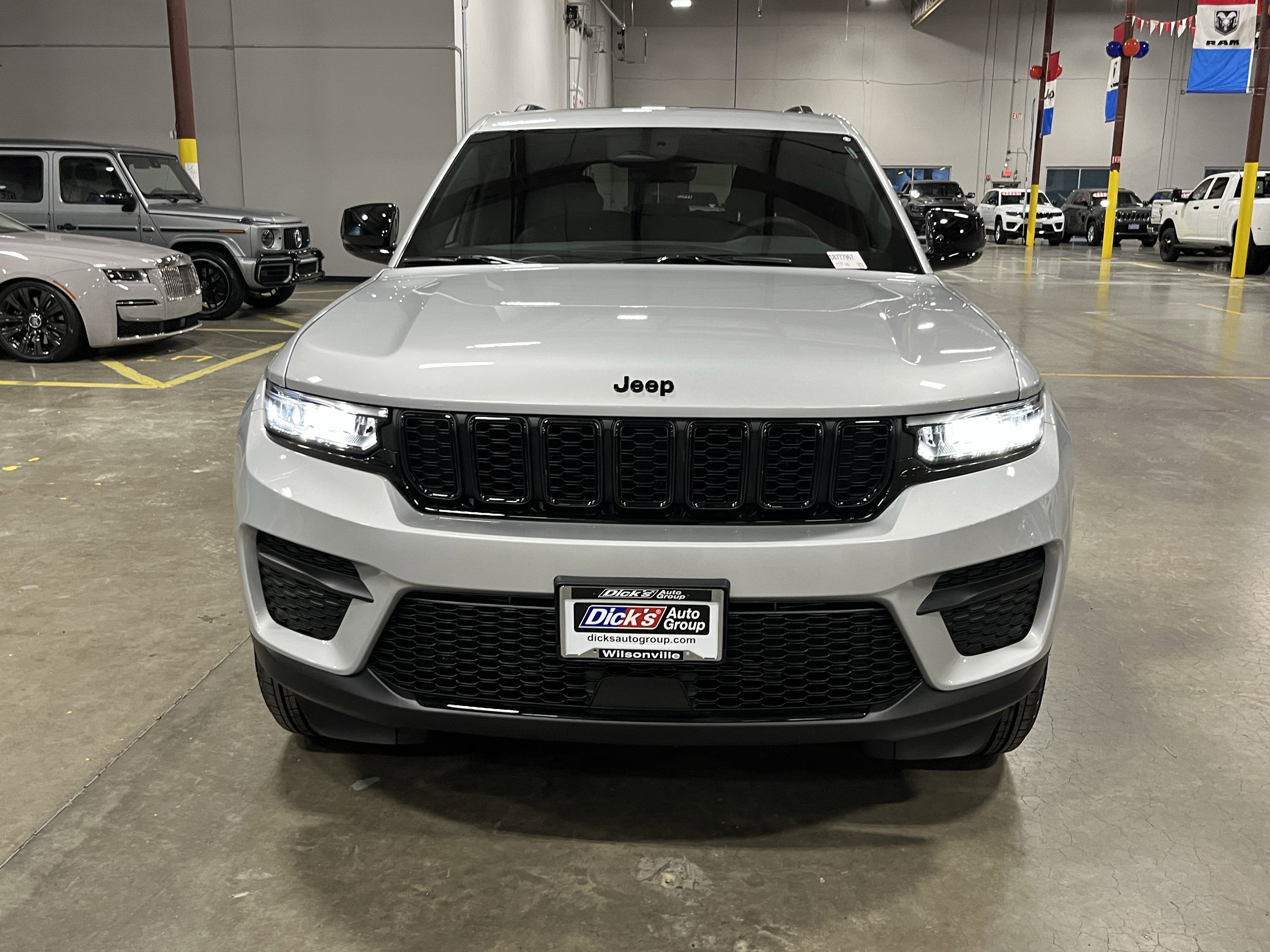 2025 Jeep Grand Cherokee GRAND CHEROKEE ALTITUDE X 4X4