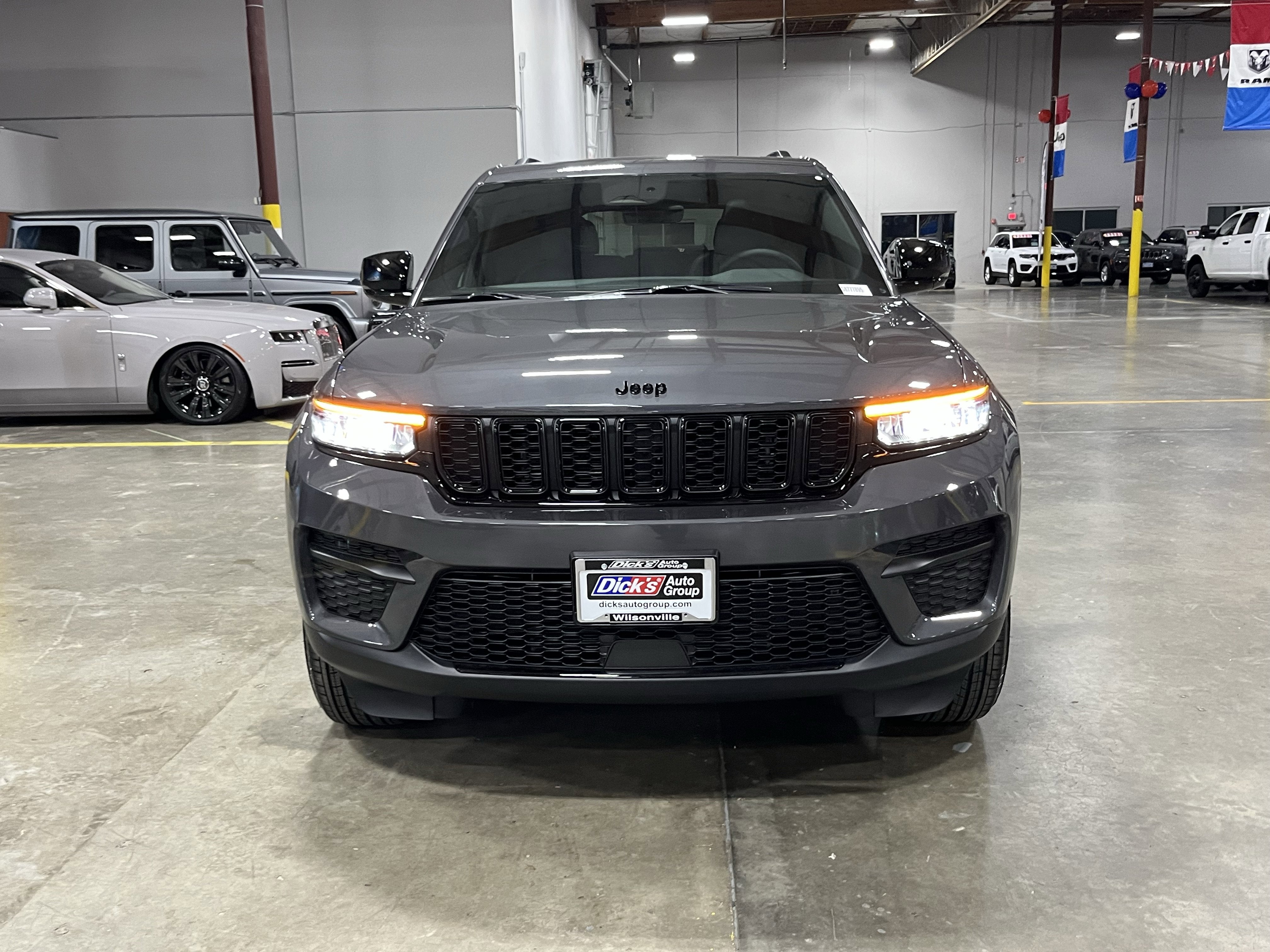 2025 Jeep Grand Cherokee GRAND CHEROKEE ALTITUDE X 4X4