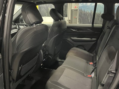 2026 Jeep Grand Cherokee GRAND CHEROKEE LAREDO X 4X4