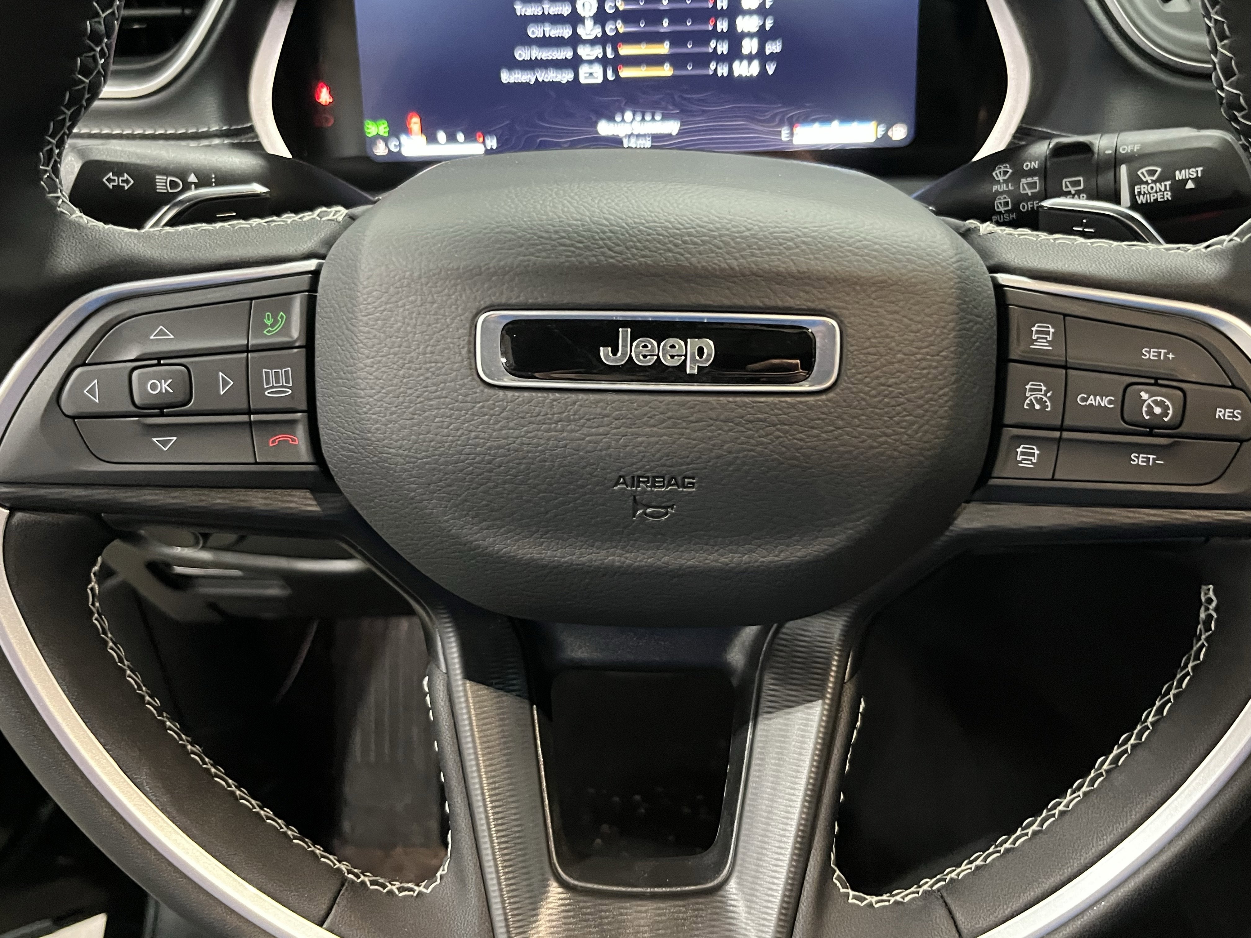 2026 Jeep Grand Cherokee GRAND CHEROKEE LAREDO X 4X4