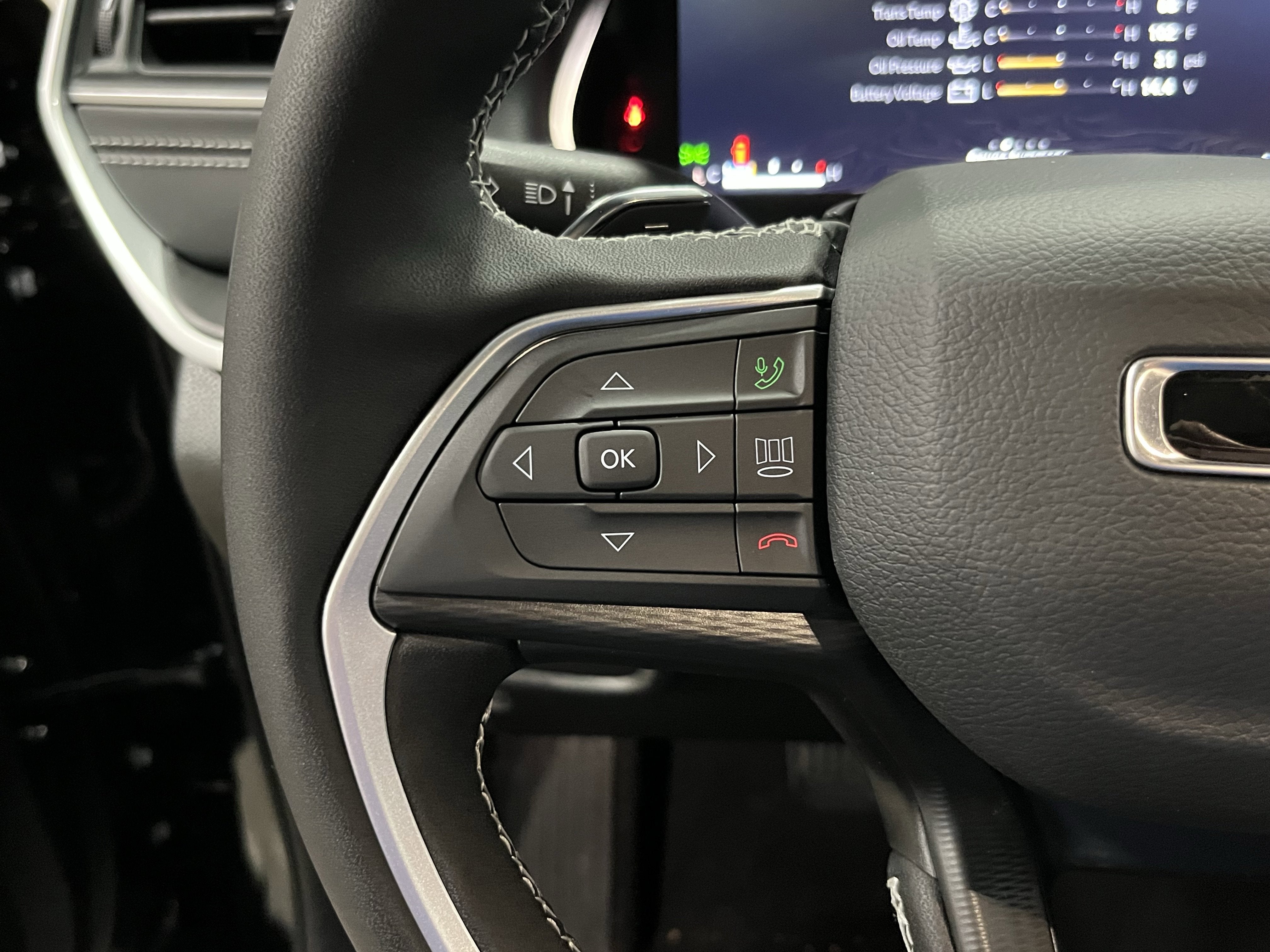 2026 Jeep Grand Cherokee GRAND CHEROKEE LAREDO X 4X4