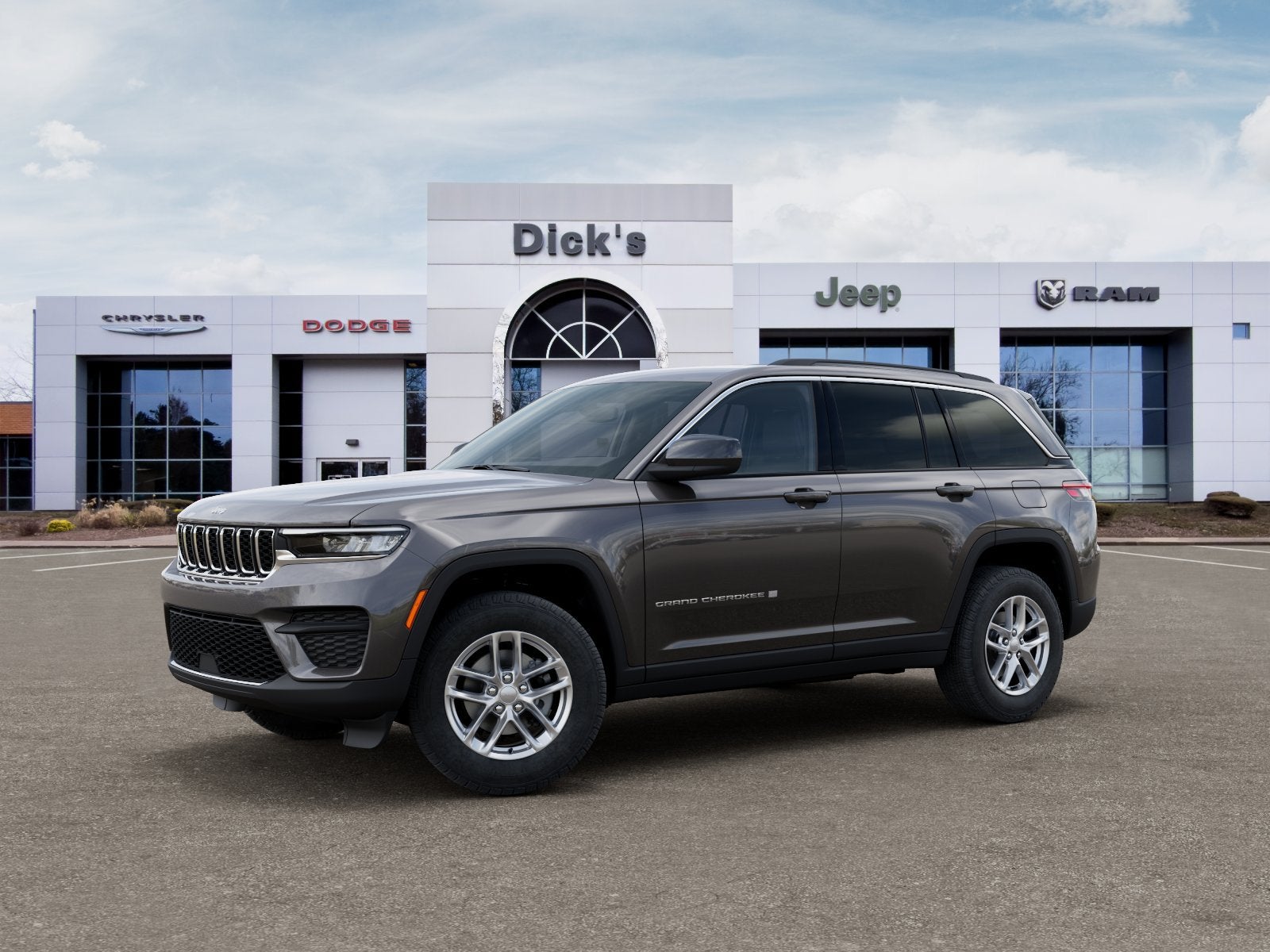 2026 Jeep Grand Cherokee GRAND CHEROKEE LAREDO X 4X4