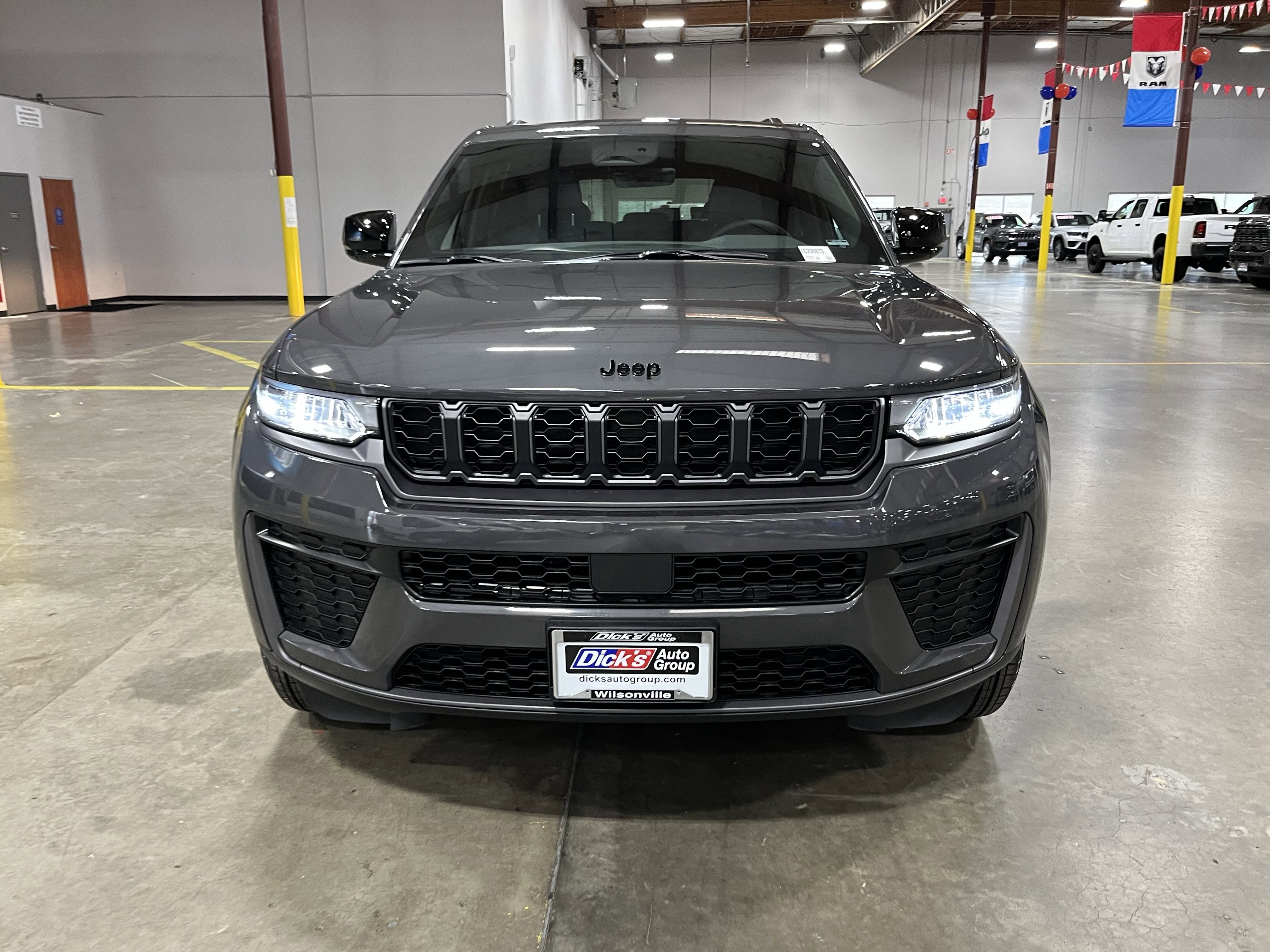 2026 Jeep Grand Cherokee GRAND CHEROKEE ALTITUDE 4X4