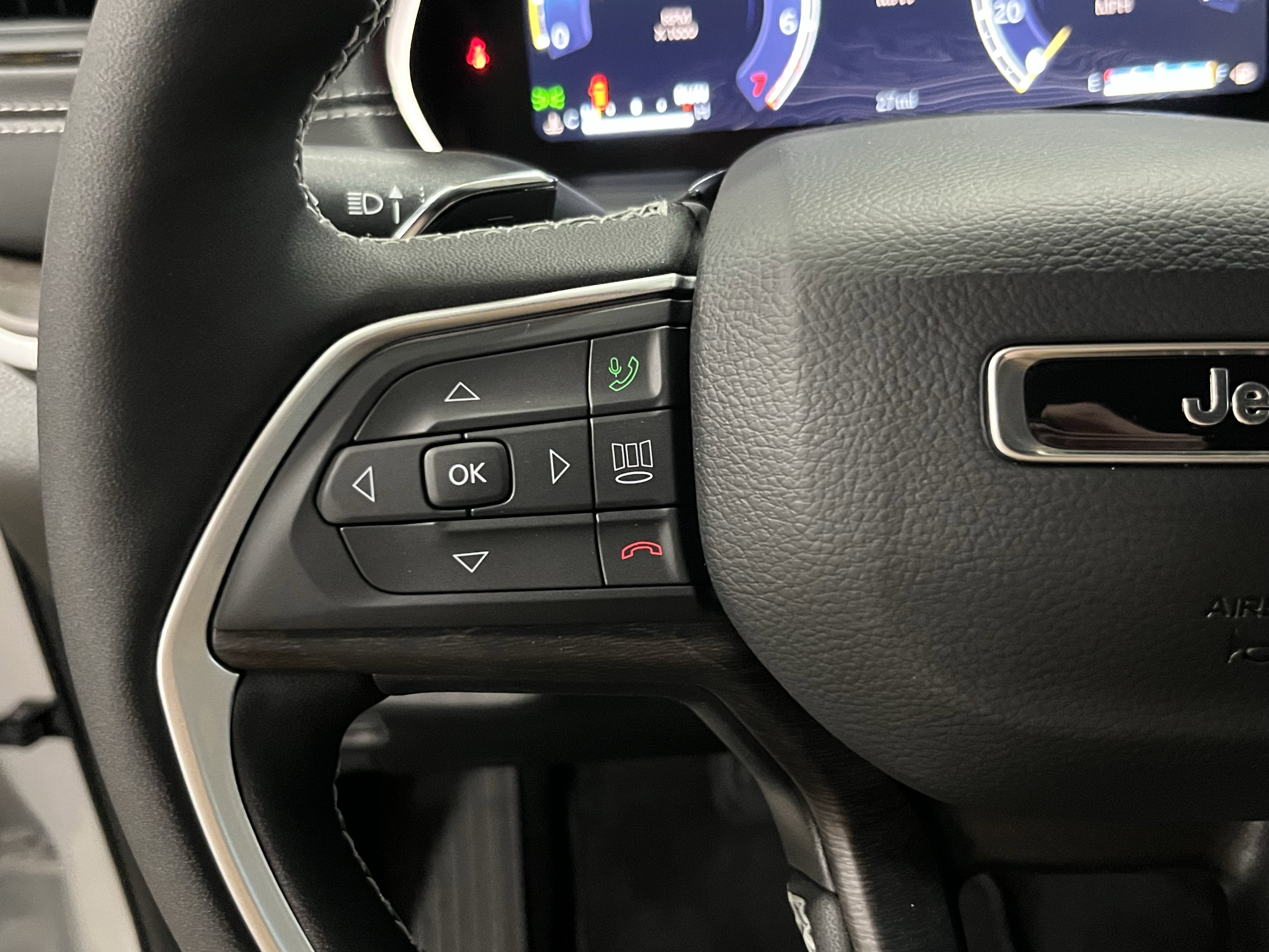 2026 Jeep Grand Cherokee GRAND CHEROKEE ALTITUDE 4X4