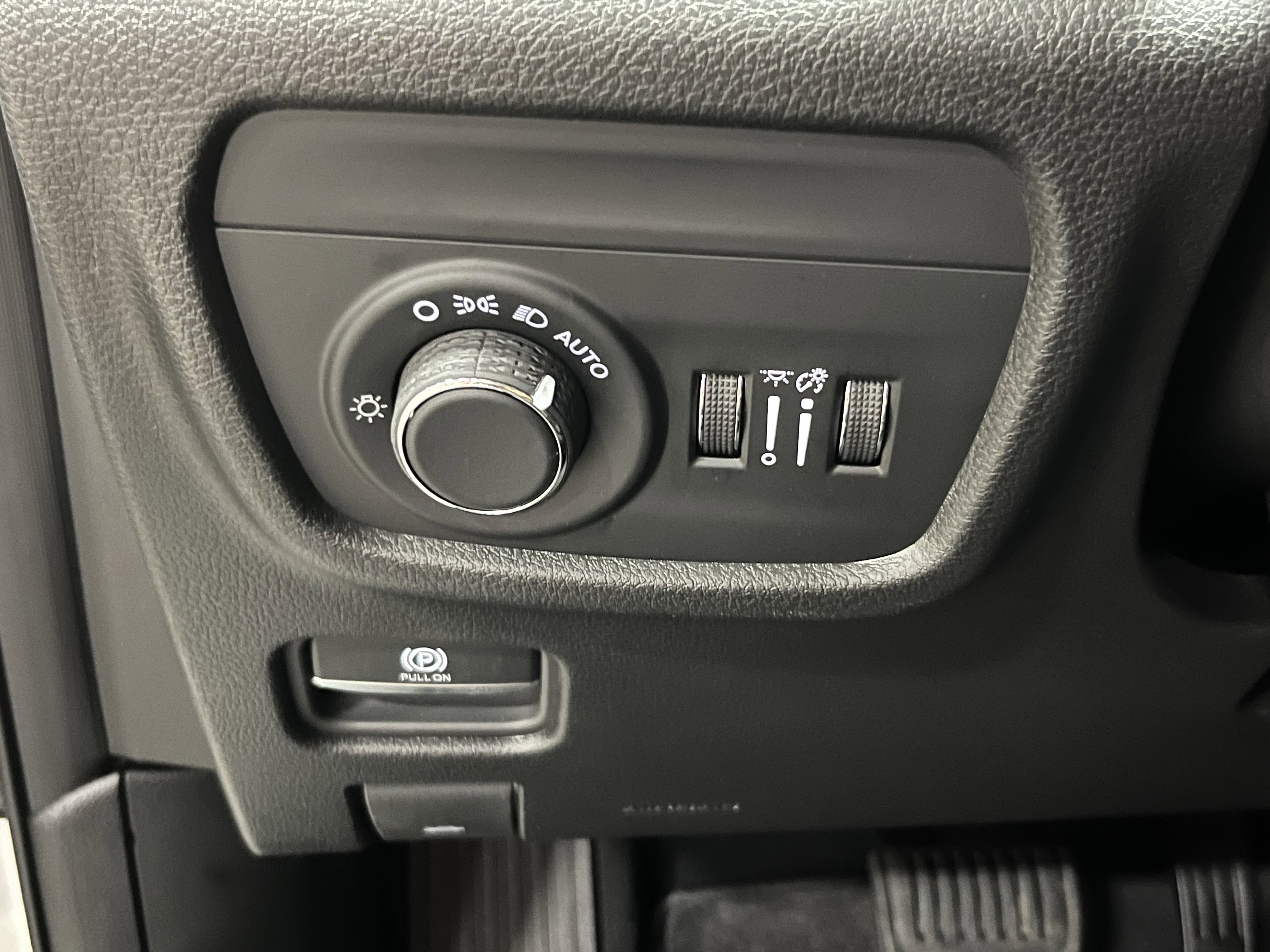 2026 Jeep Grand Cherokee GRAND CHEROKEE ALTITUDE 4X4