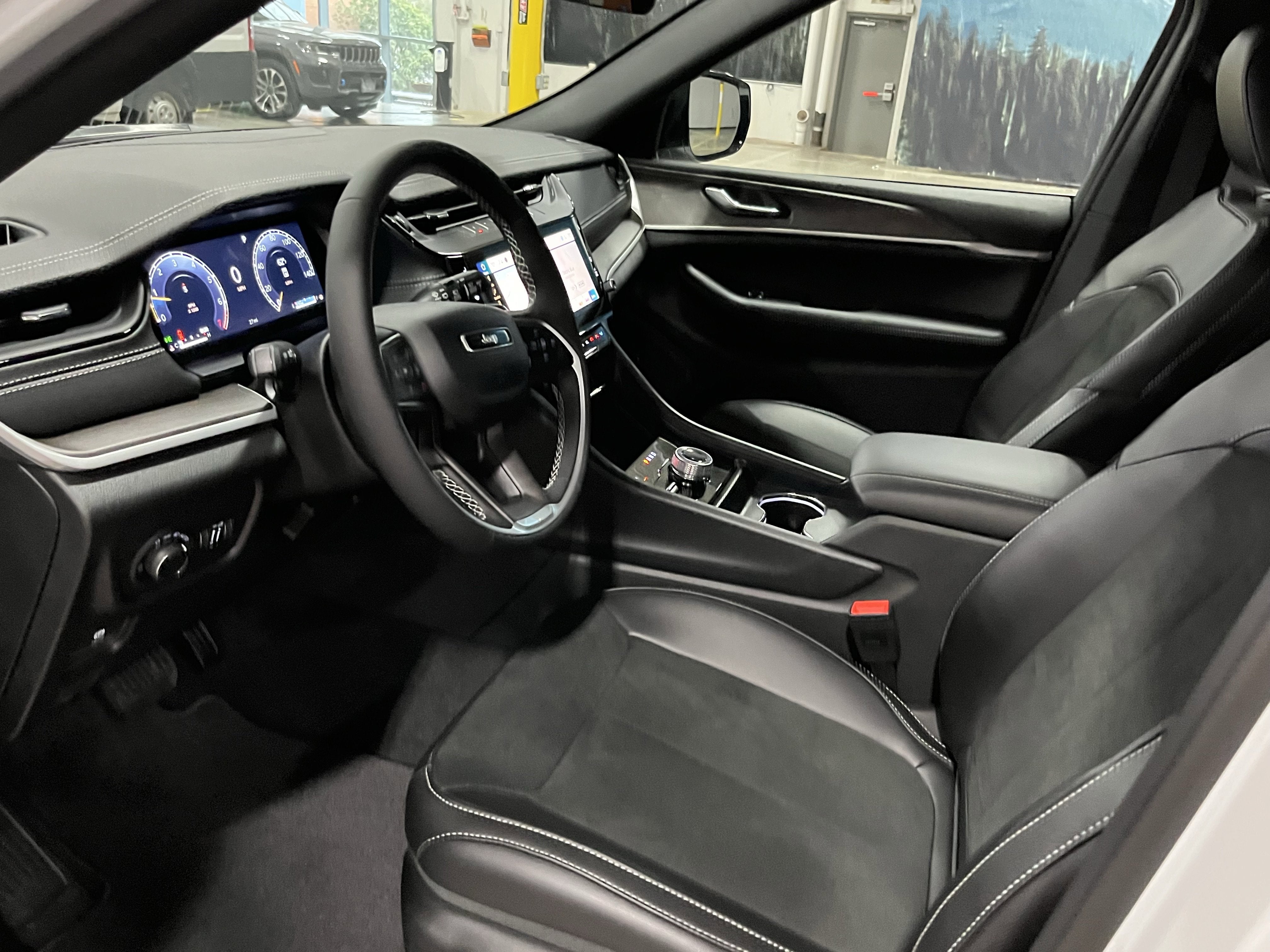 2026 Jeep Grand Cherokee GRAND CHEROKEE ALTITUDE 4X4