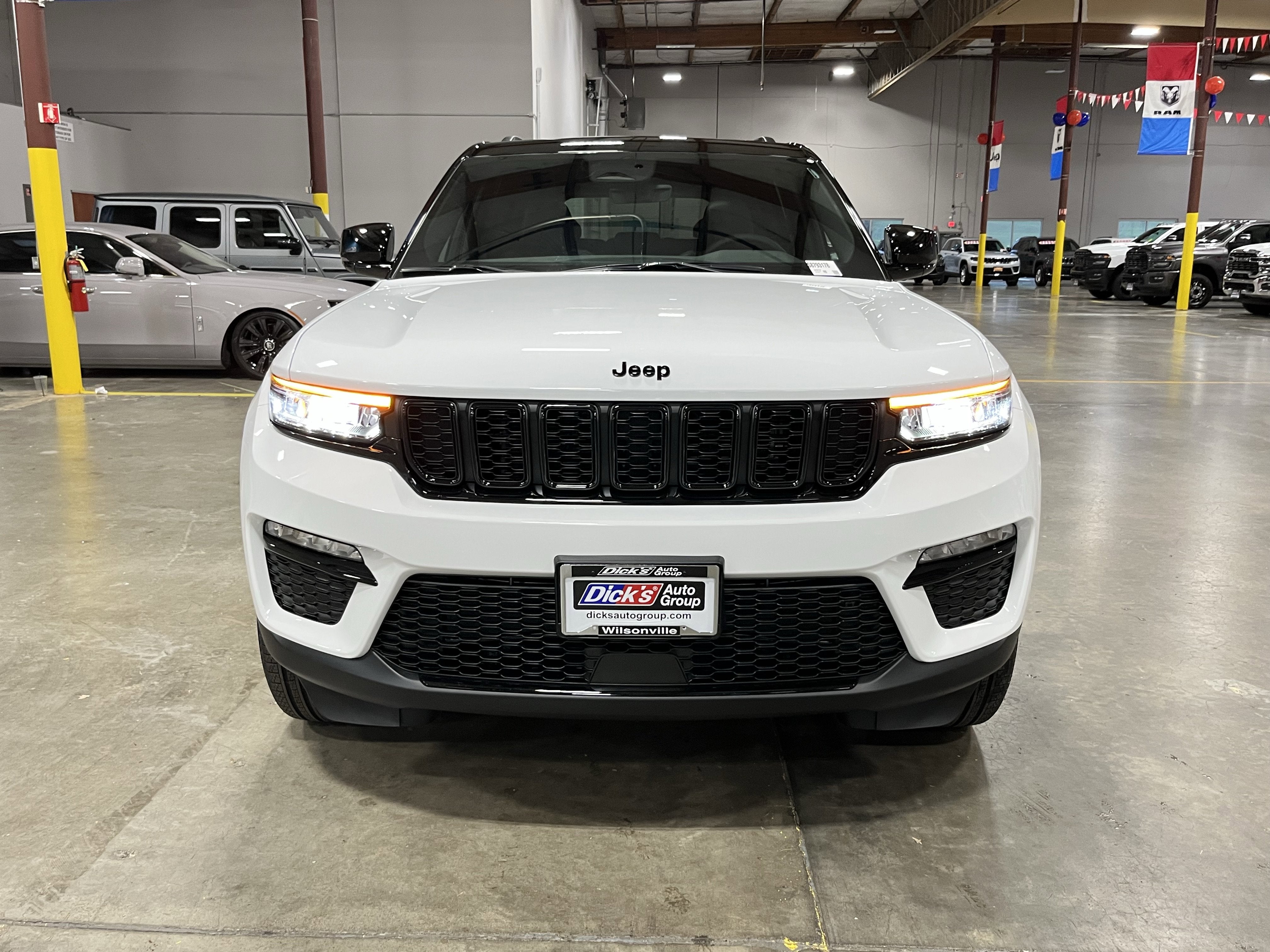 2025 Jeep Grand Cherokee GRAND CHEROKEE LIMITED 4X4