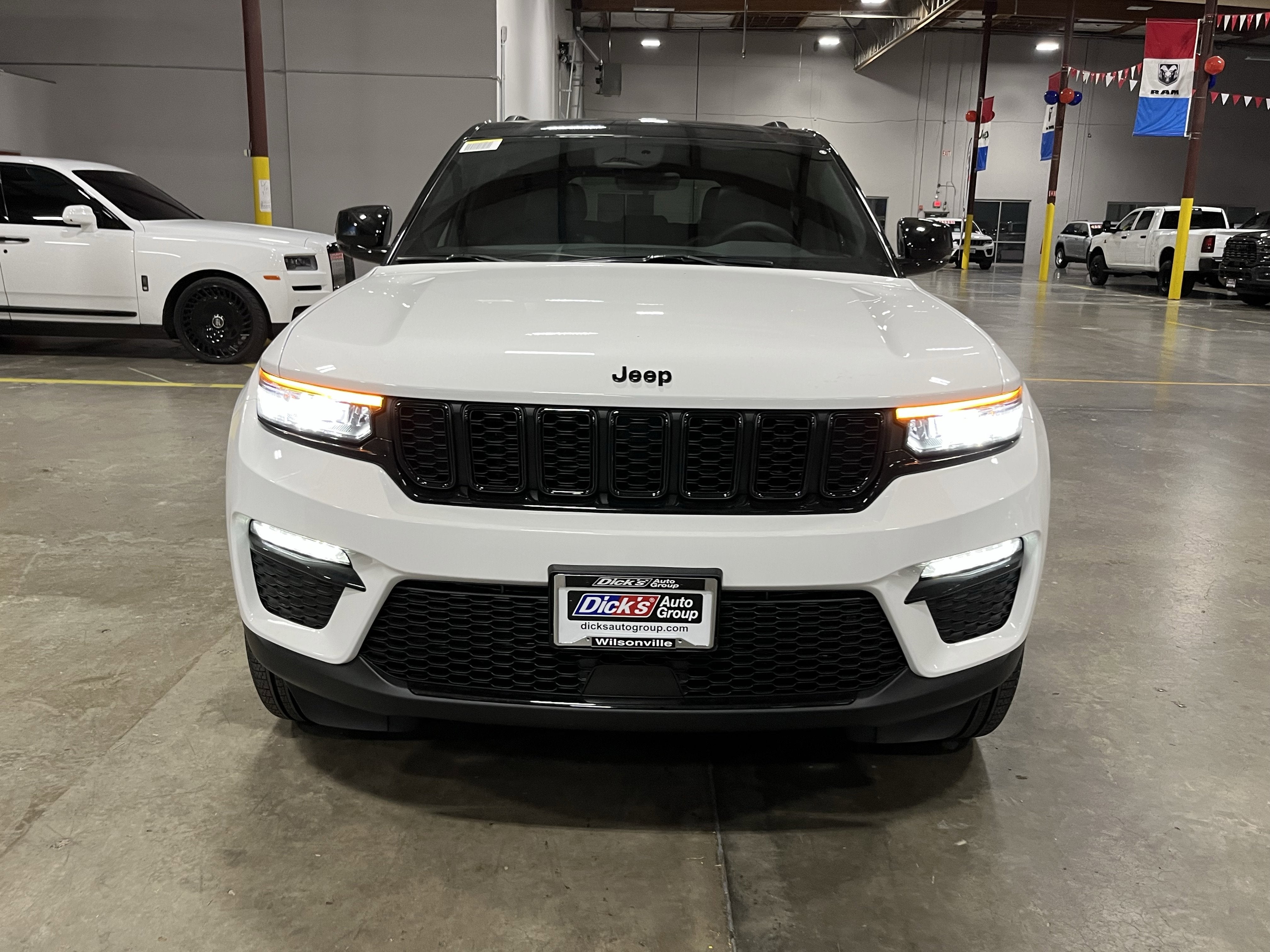 2025 Jeep Grand Cherokee GRAND CHEROKEE LIMITED 4X4
