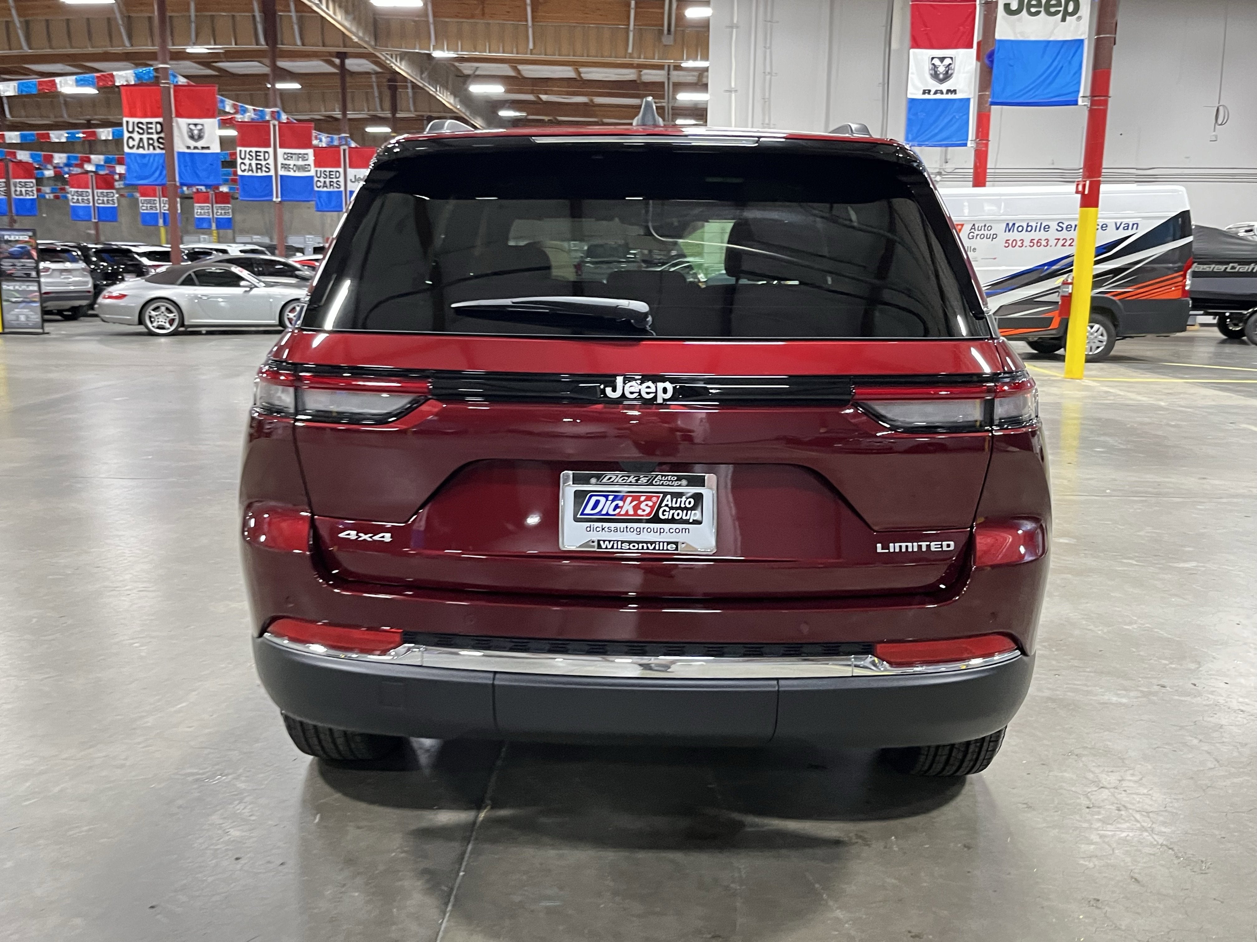 2025 Jeep Grand Cherokee GRAND CHEROKEE LIMITED 4X4