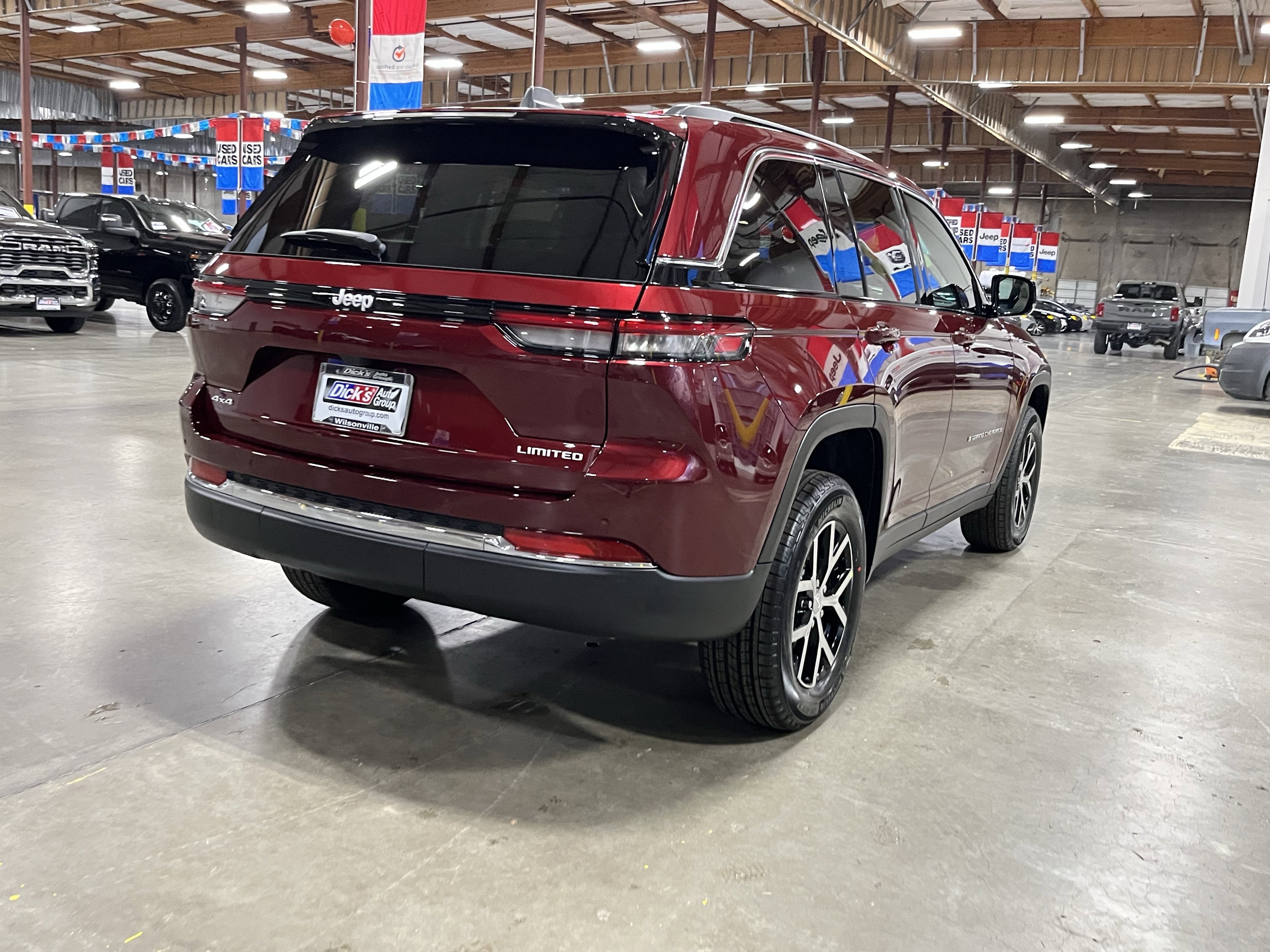2025 Jeep Grand Cherokee GRAND CHEROKEE LIMITED 4X4