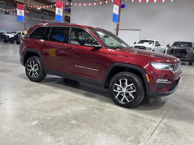 2025 Jeep Grand Cherokee GRAND CHEROKEE LIMITED 4X4