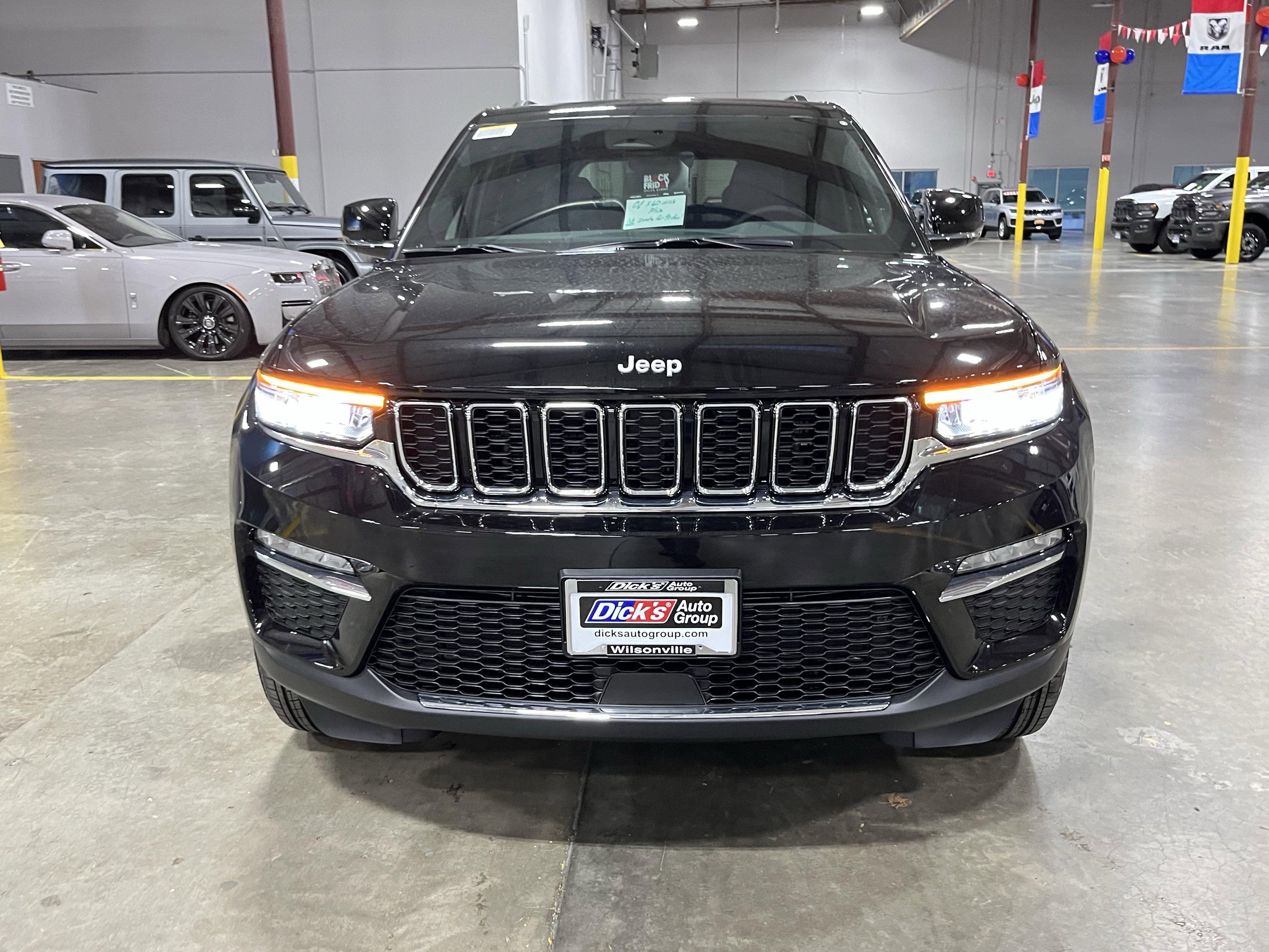 2025 Jeep Grand Cherokee GRAND CHEROKEE LIMITED 4X4
