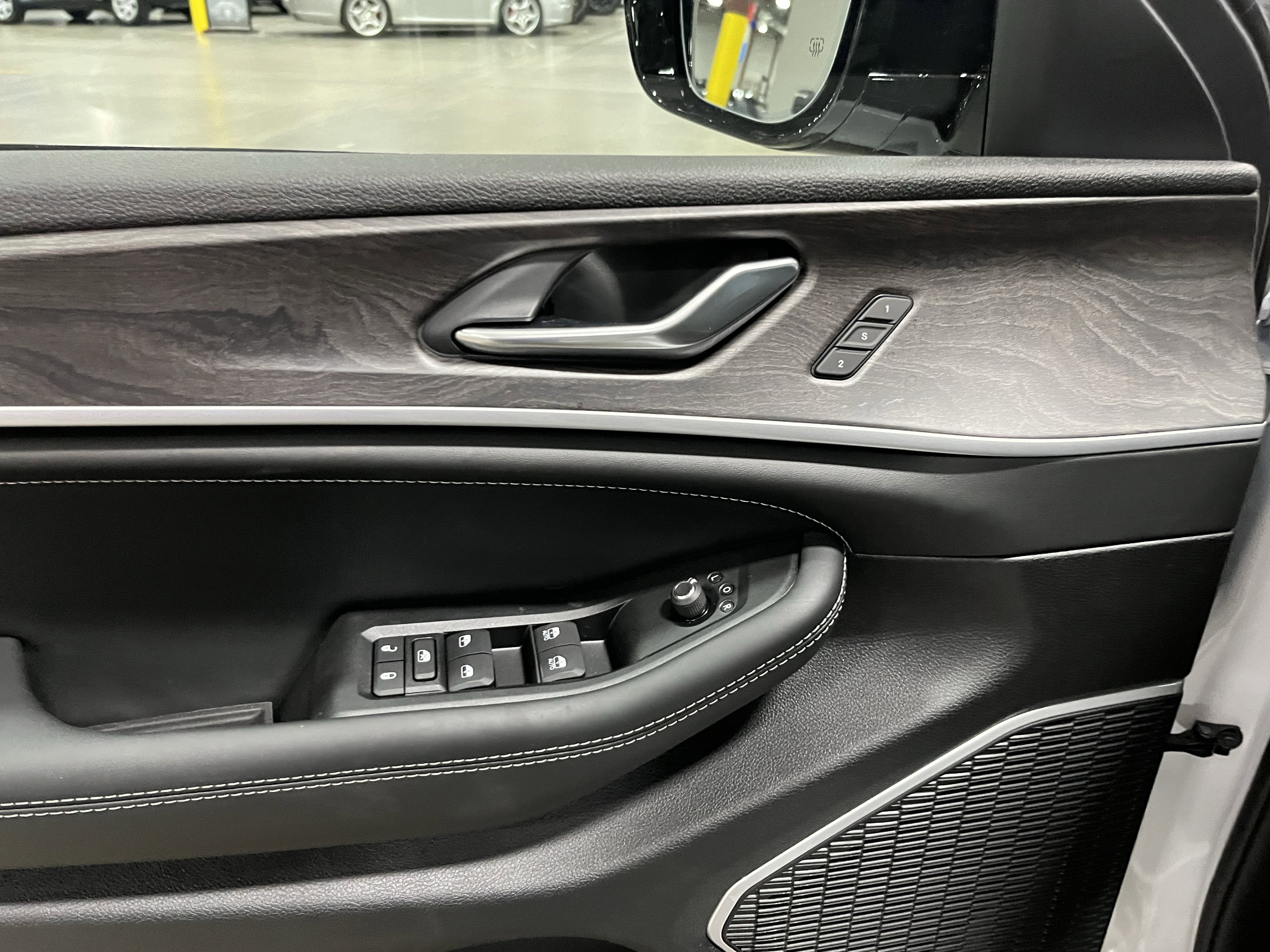 2026 Jeep Grand Cherokee GRAND CHEROKEE LIMITED RESERVE 4X4