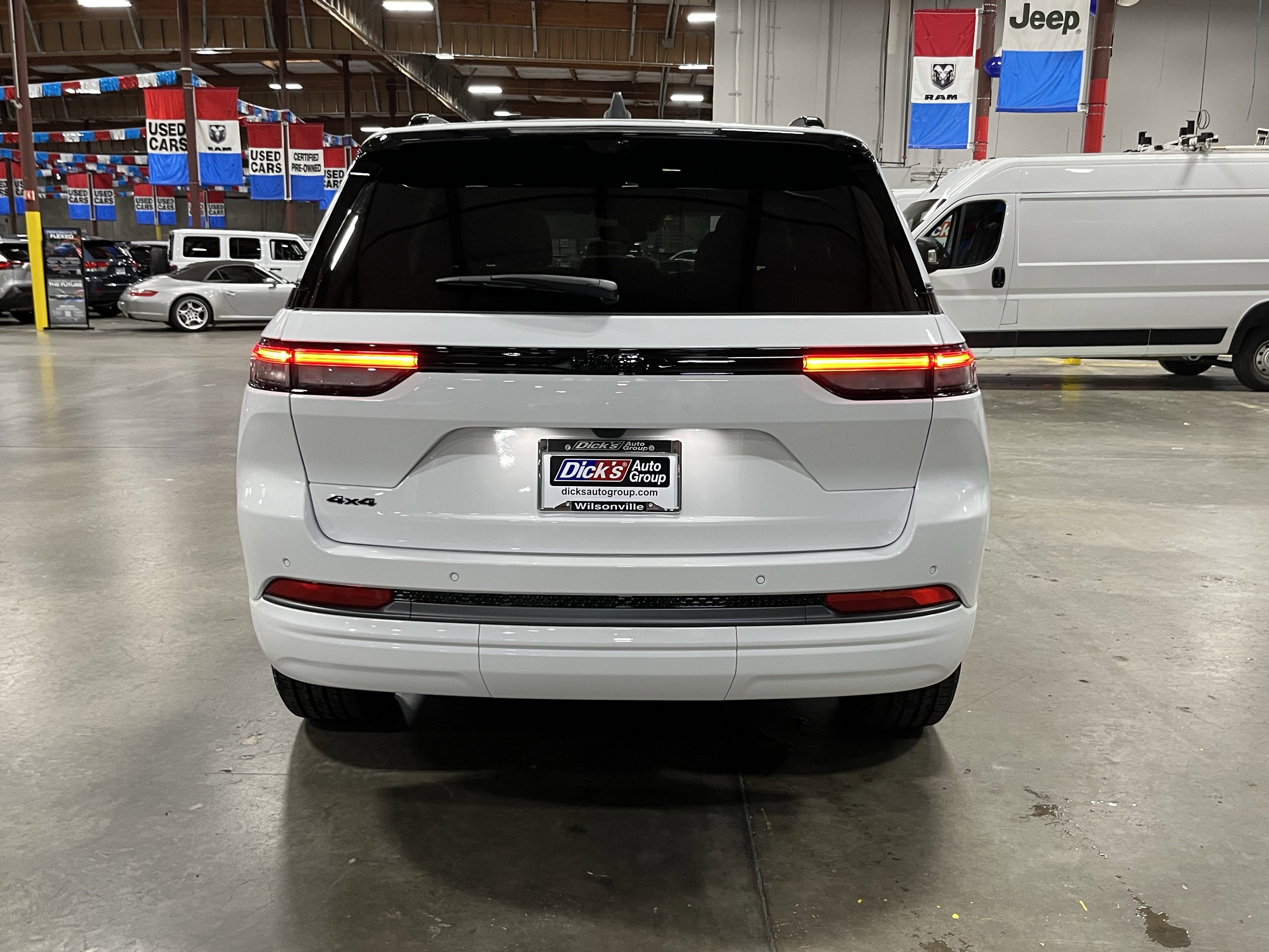 2026 Jeep Grand Cherokee GRAND CHEROKEE LIMITED RESERVE 4X4