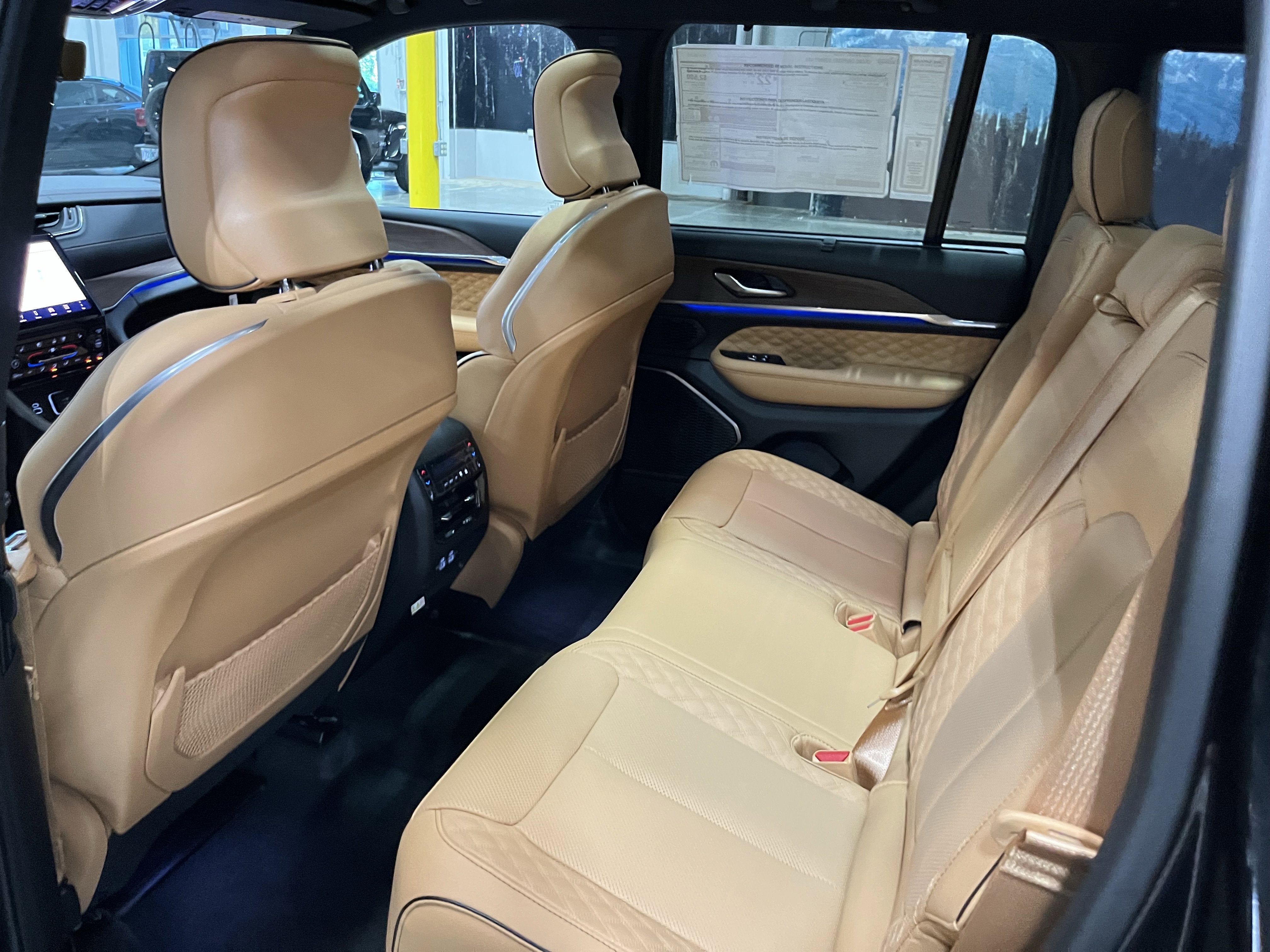 2025 Jeep Grand Cherokee GRAND CHEROKEE SUMMIT 4X4