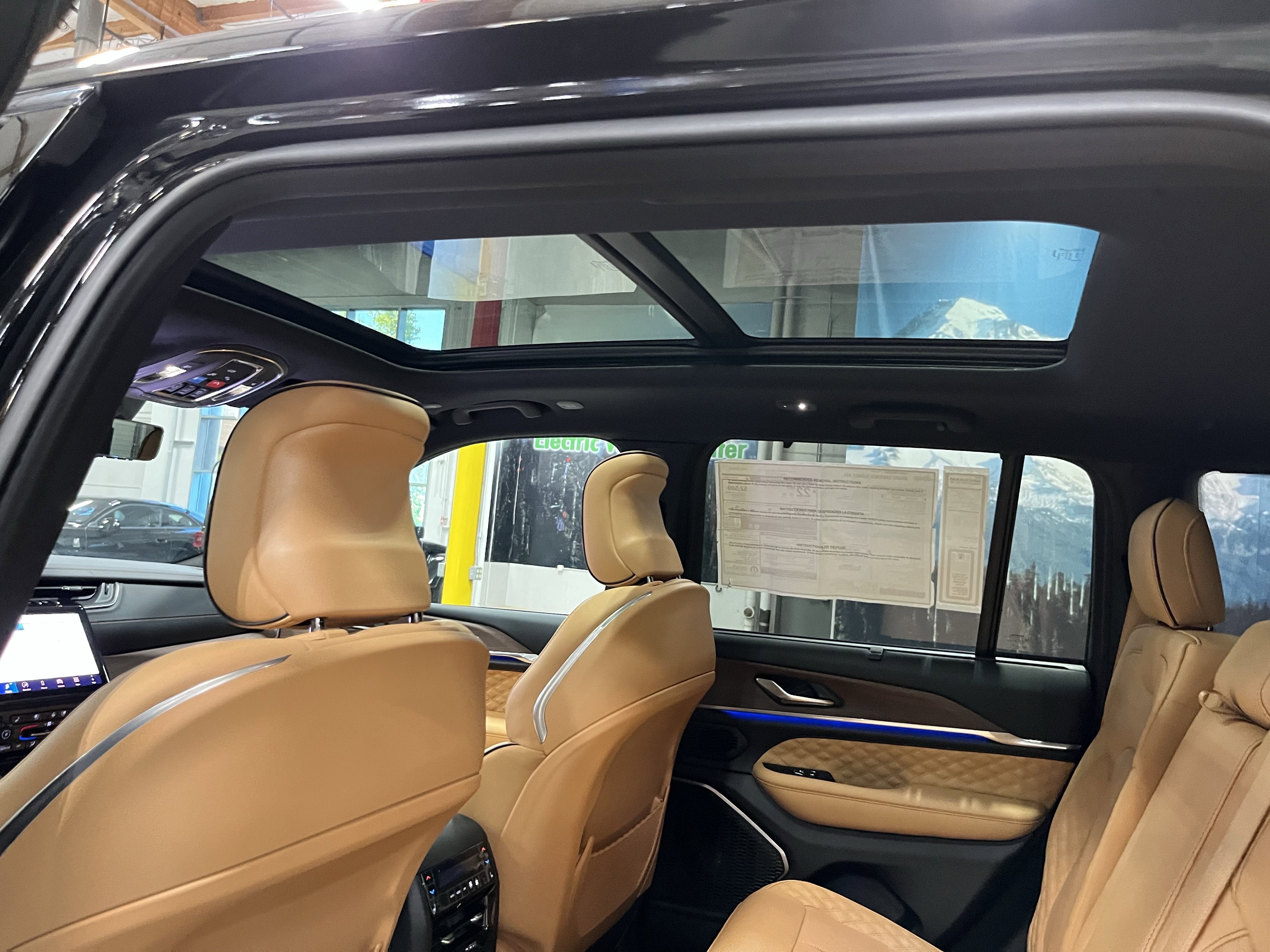 2025 Jeep Grand Cherokee GRAND CHEROKEE SUMMIT 4X4