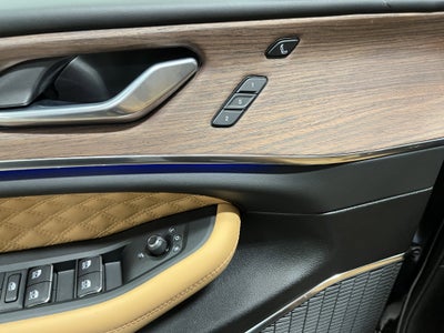 2025 Jeep Grand Cherokee GRAND CHEROKEE SUMMIT 4X4