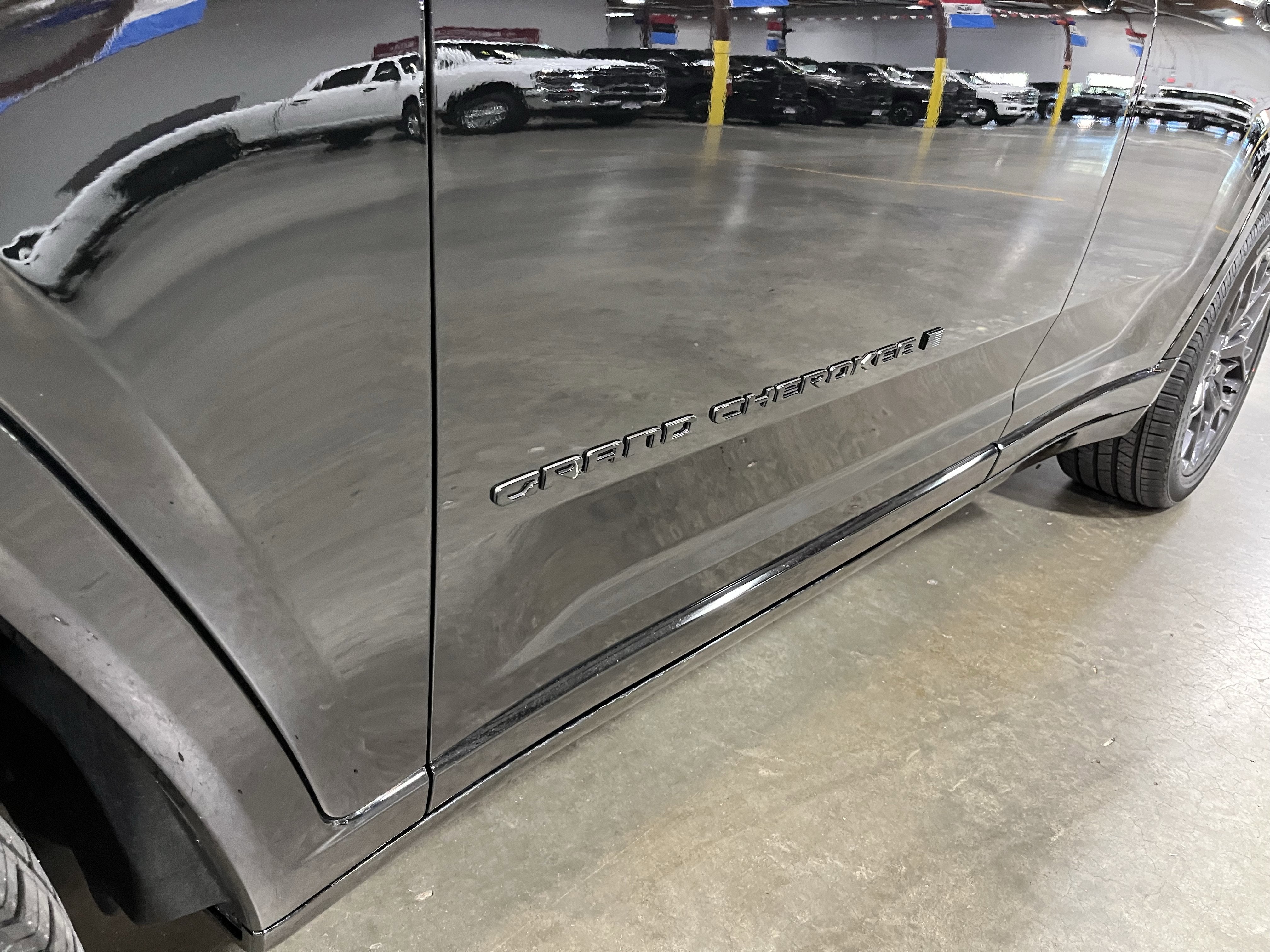 2025 Jeep Grand Cherokee GRAND CHEROKEE SUMMIT 4X4