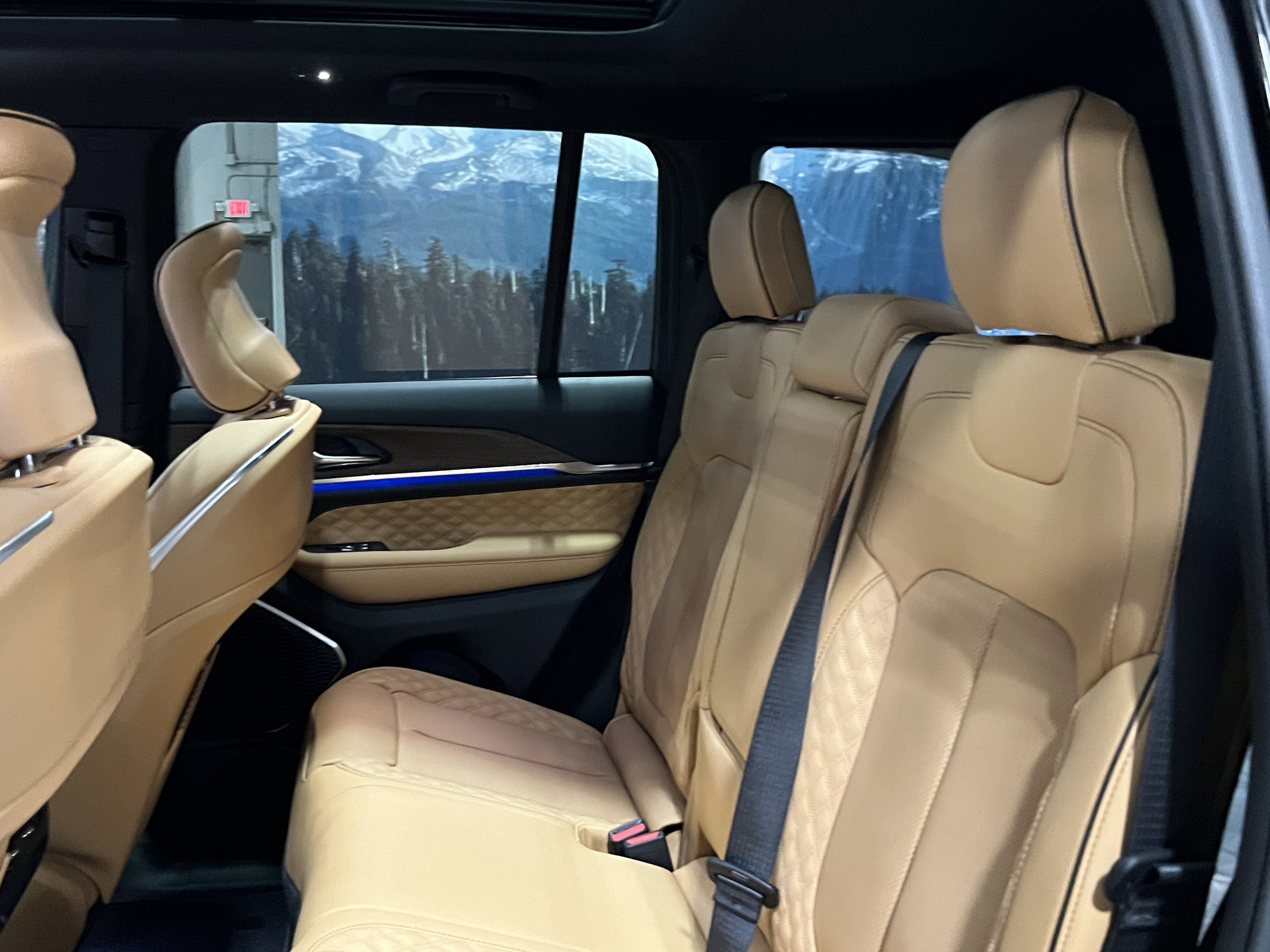 2025 Jeep Grand Cherokee GRAND CHEROKEE SUMMIT 4X4