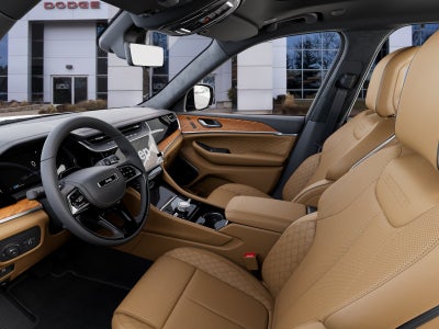 2027 Jeep Grand Cherokee GRAND CHEROKEE SUMMIT 4X4