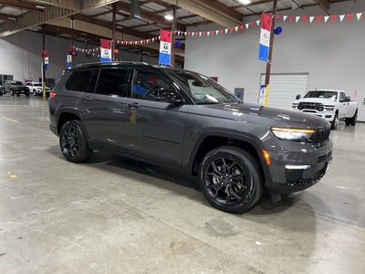 2025 Jeep Grand Cherokee GRAND CHEROKEE L LIMITED 4X4