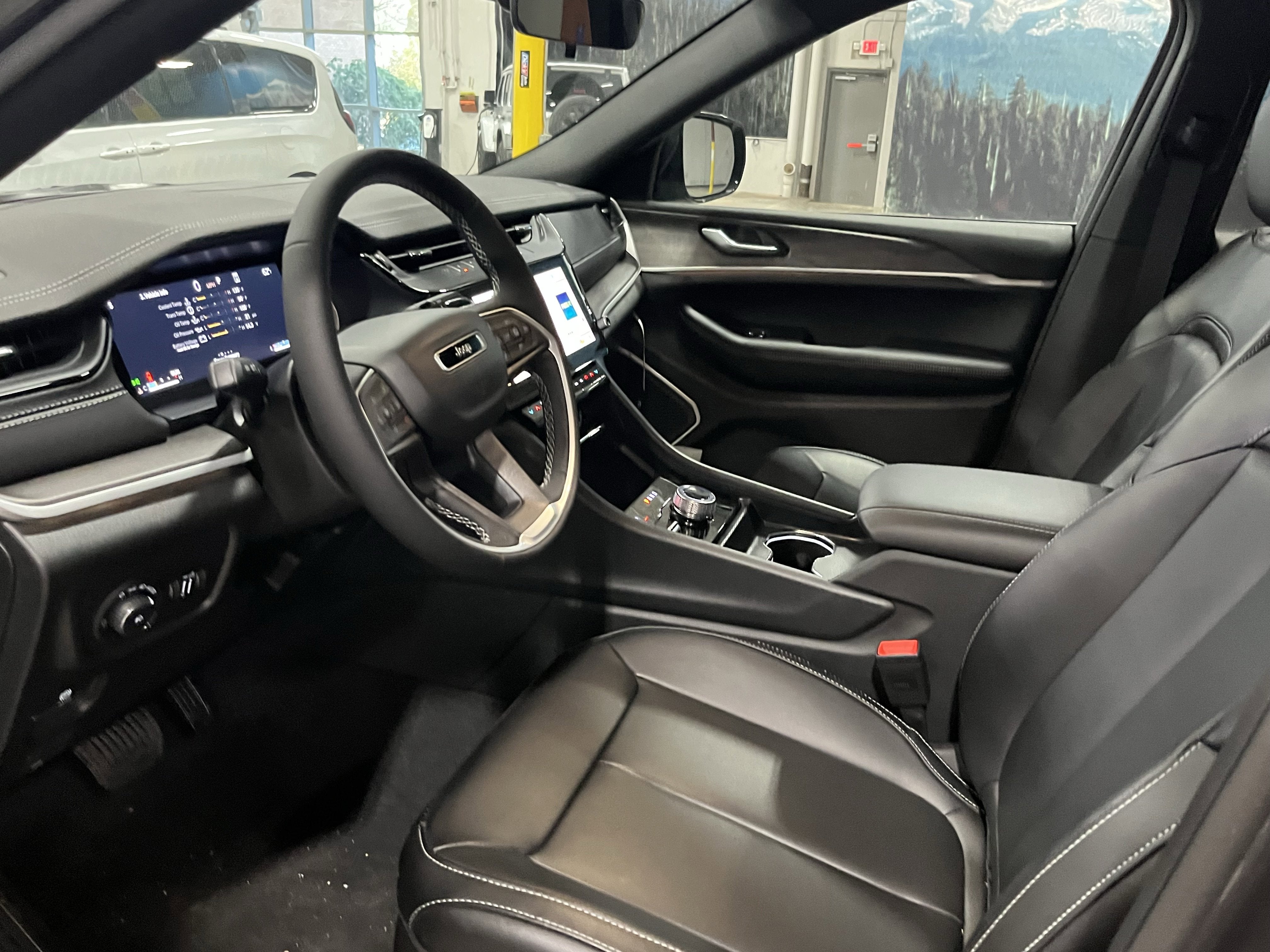 2026 Jeep Grand Cherokee GRAND CHEROKEE L LIMITED 4X4