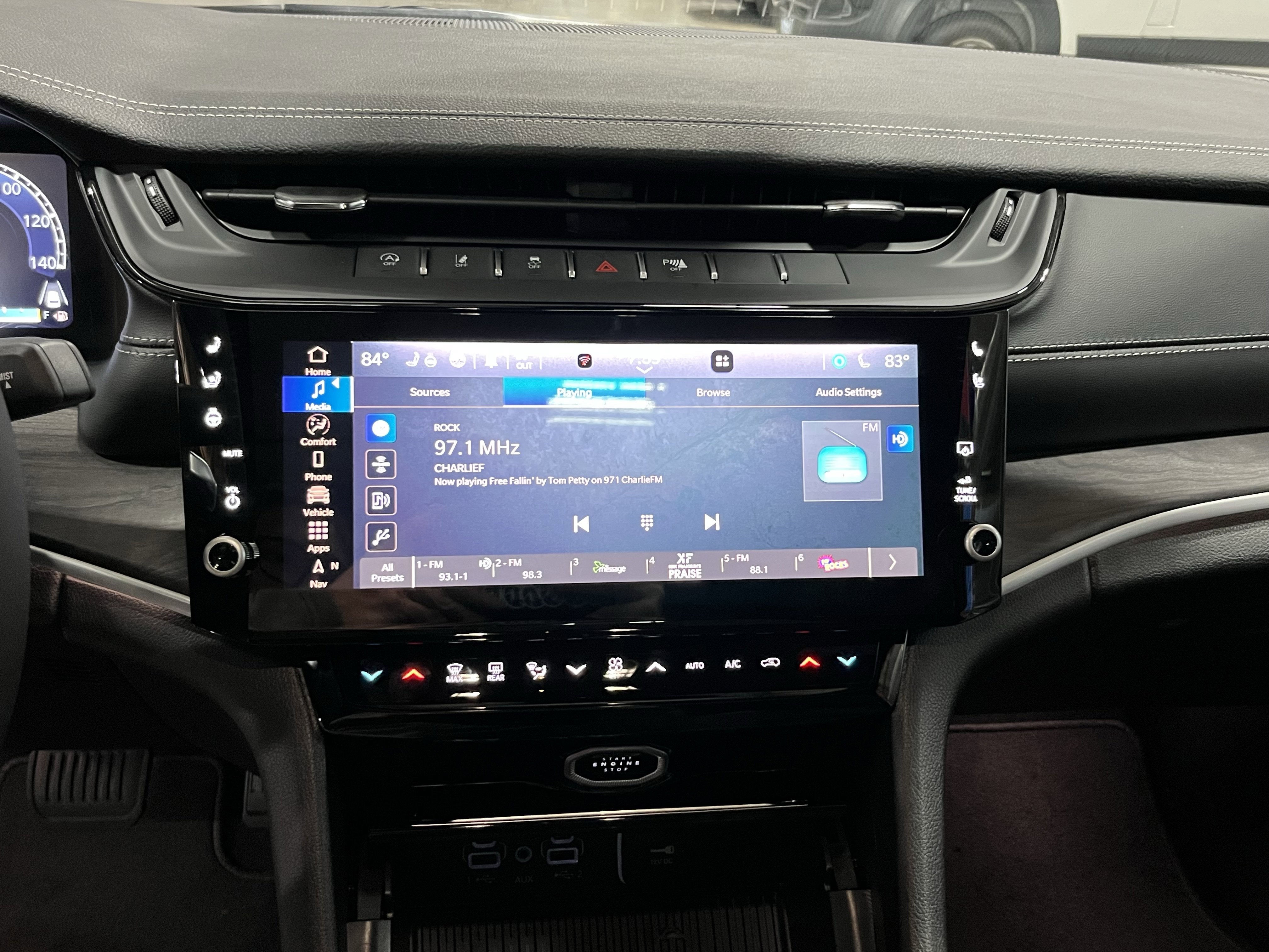 2026 Jeep Grand Cherokee GRAND CHEROKEE L LIMITED RESERVE 4X4