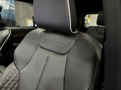 2025 Jeep Grand Cherokee GRAND CHEROKEE L SUMMIT 4X4