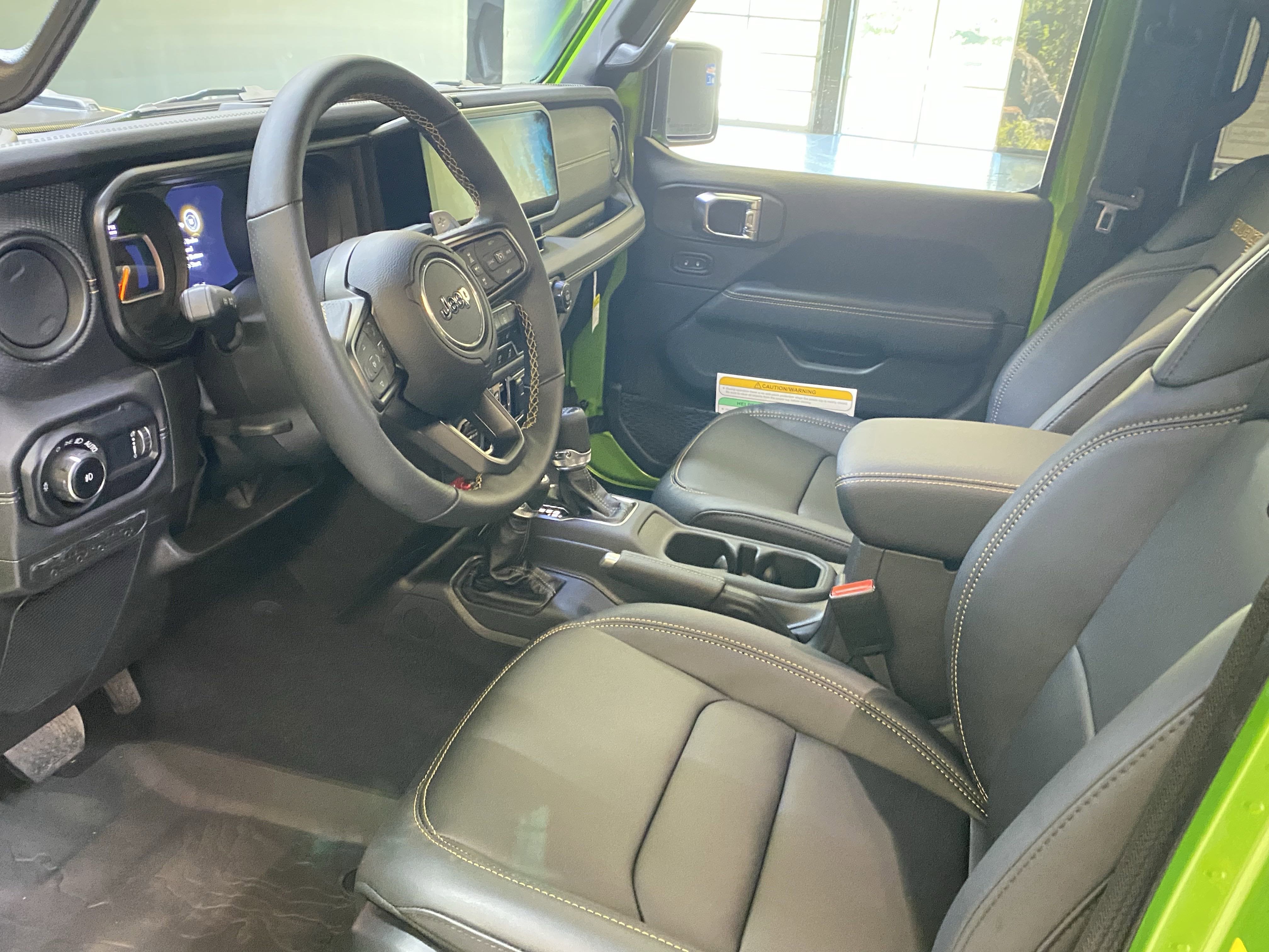 2025 Jeep Wrangler WRANGLER 4-DOOR RUBICON 392