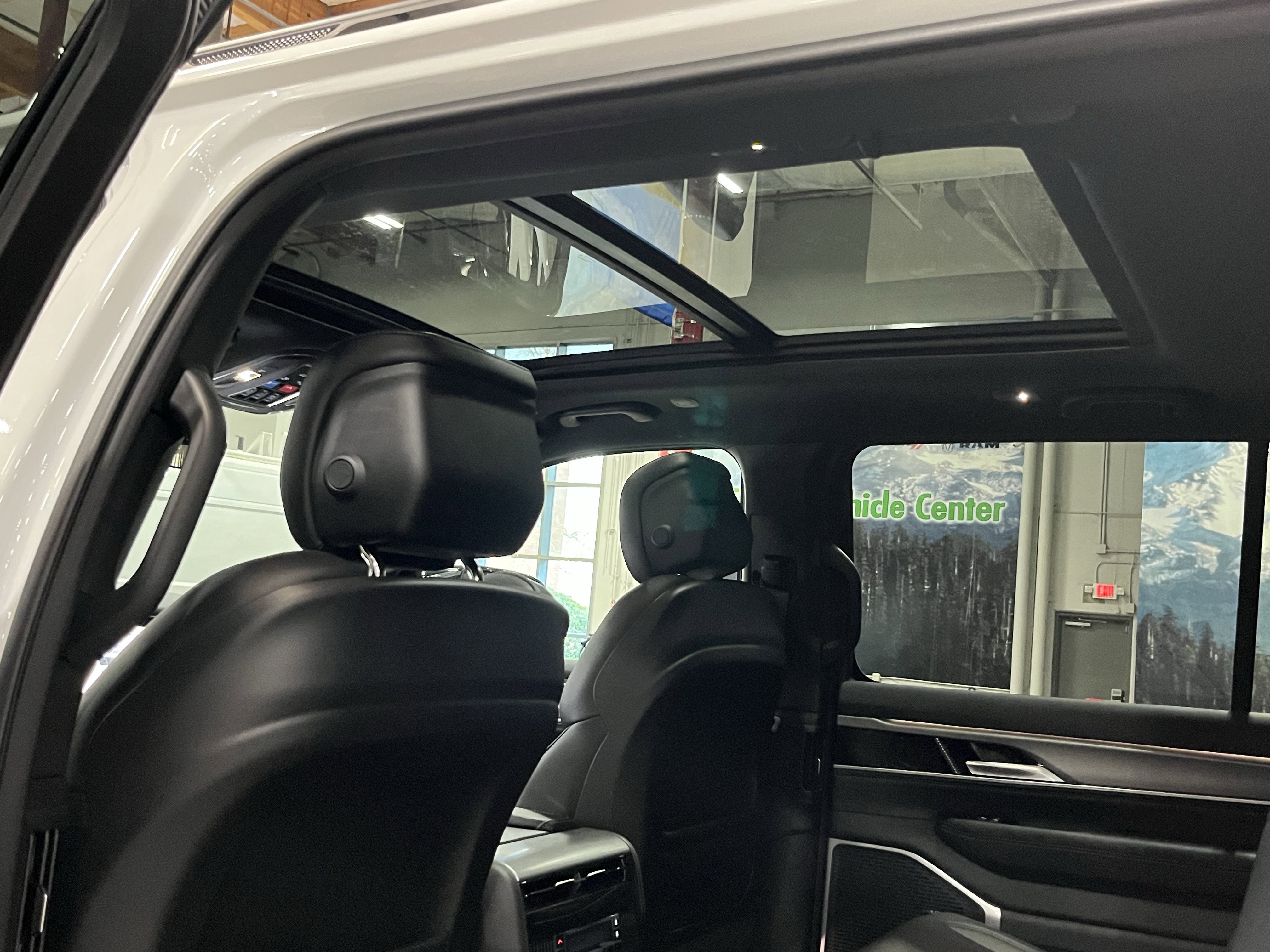 2026 Jeep Grand Wagoneer GRAND WAGONEER L 4X4