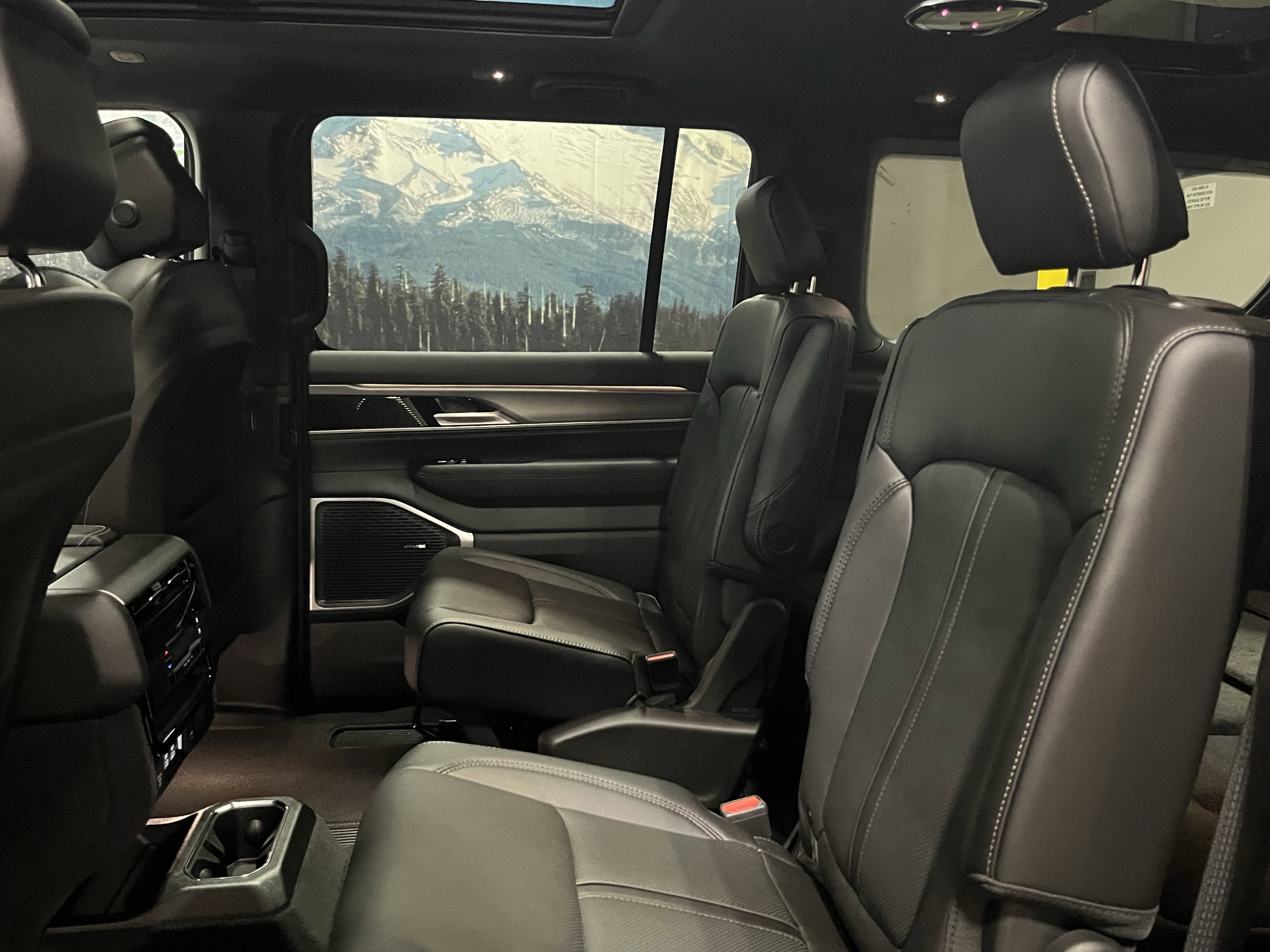 2026 Jeep Grand Wagoneer GRAND WAGONEER 4X4