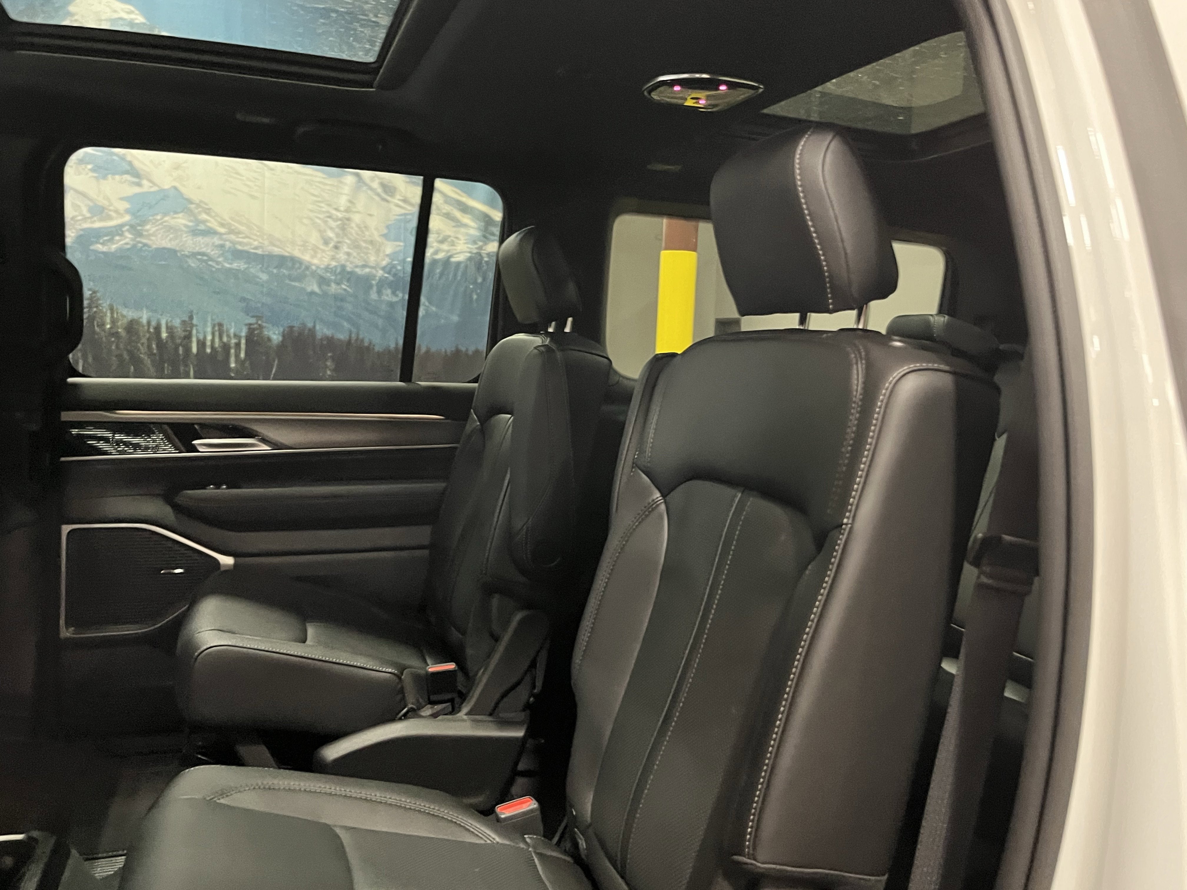 2026 Jeep Grand Wagoneer GRAND WAGONEER 4X4