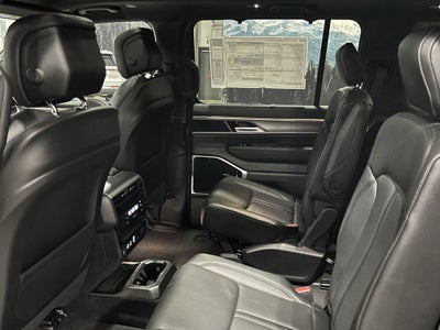 2026 Jeep Grand Wagoneer GRAND WAGONEER LIMITED RESERVE 4X4