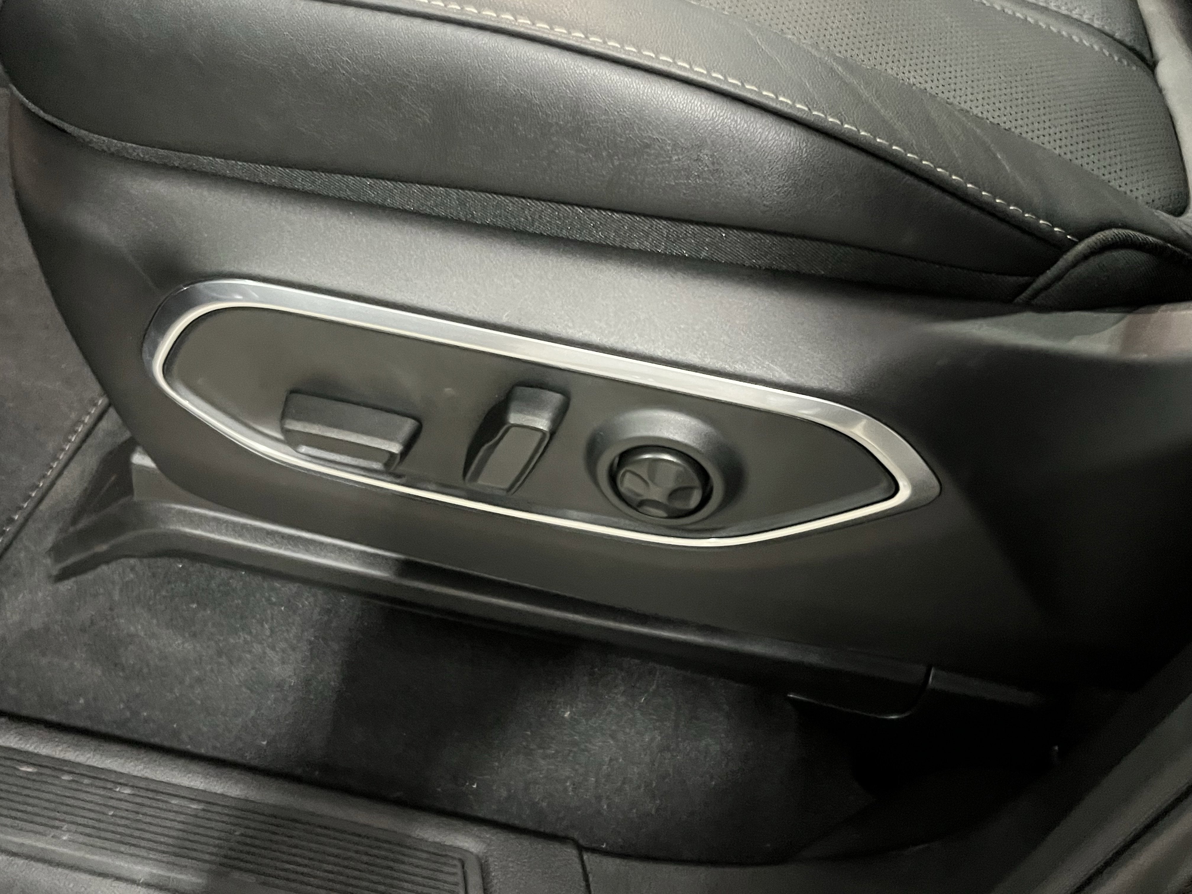 2026 Jeep Grand Wagoneer GRAND WAGONEER LIMITED RESERVE 4X4