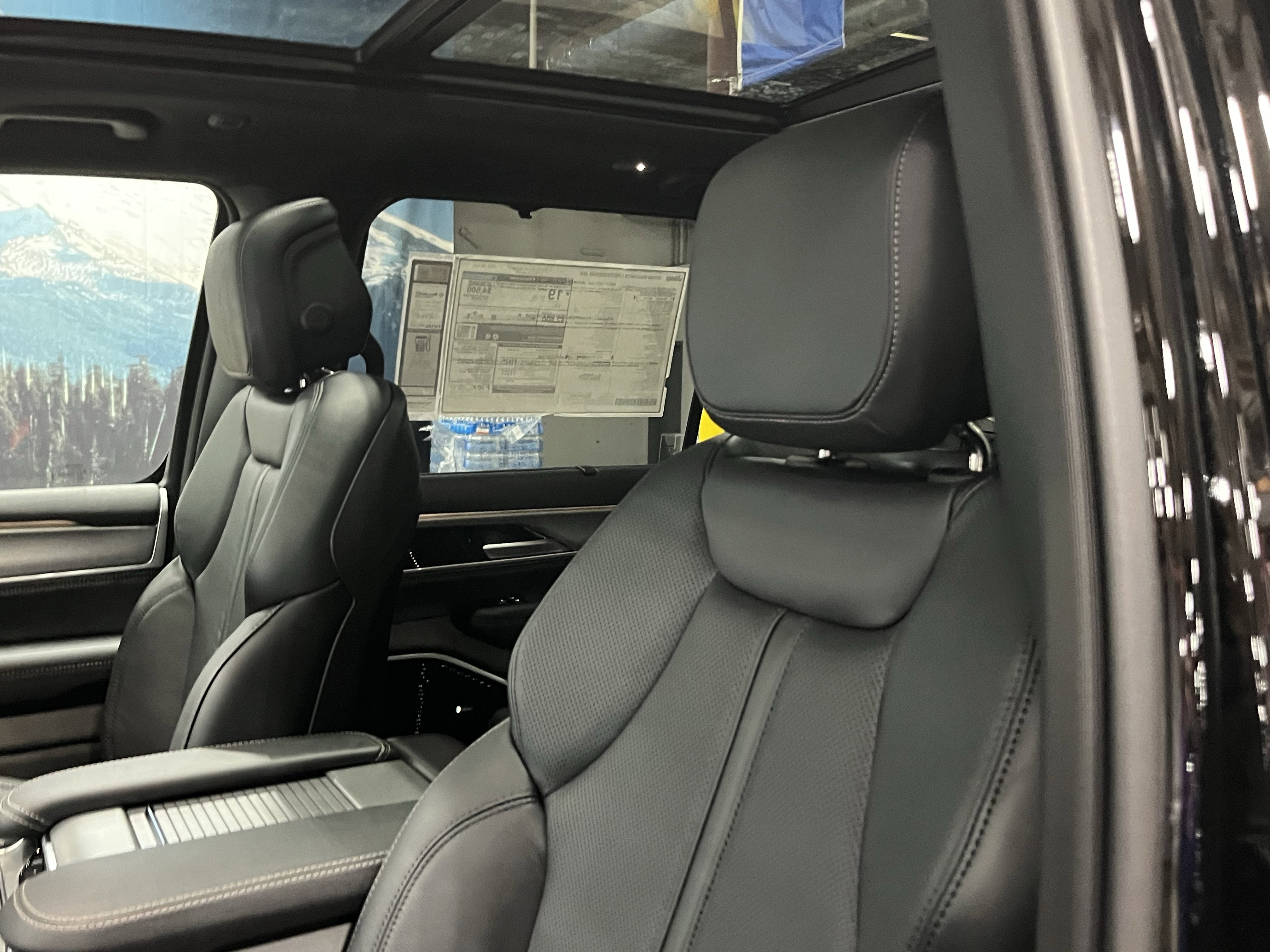 2026 Jeep Grand Wagoneer GRAND WAGONEER LIMITED RESERVE 4X4