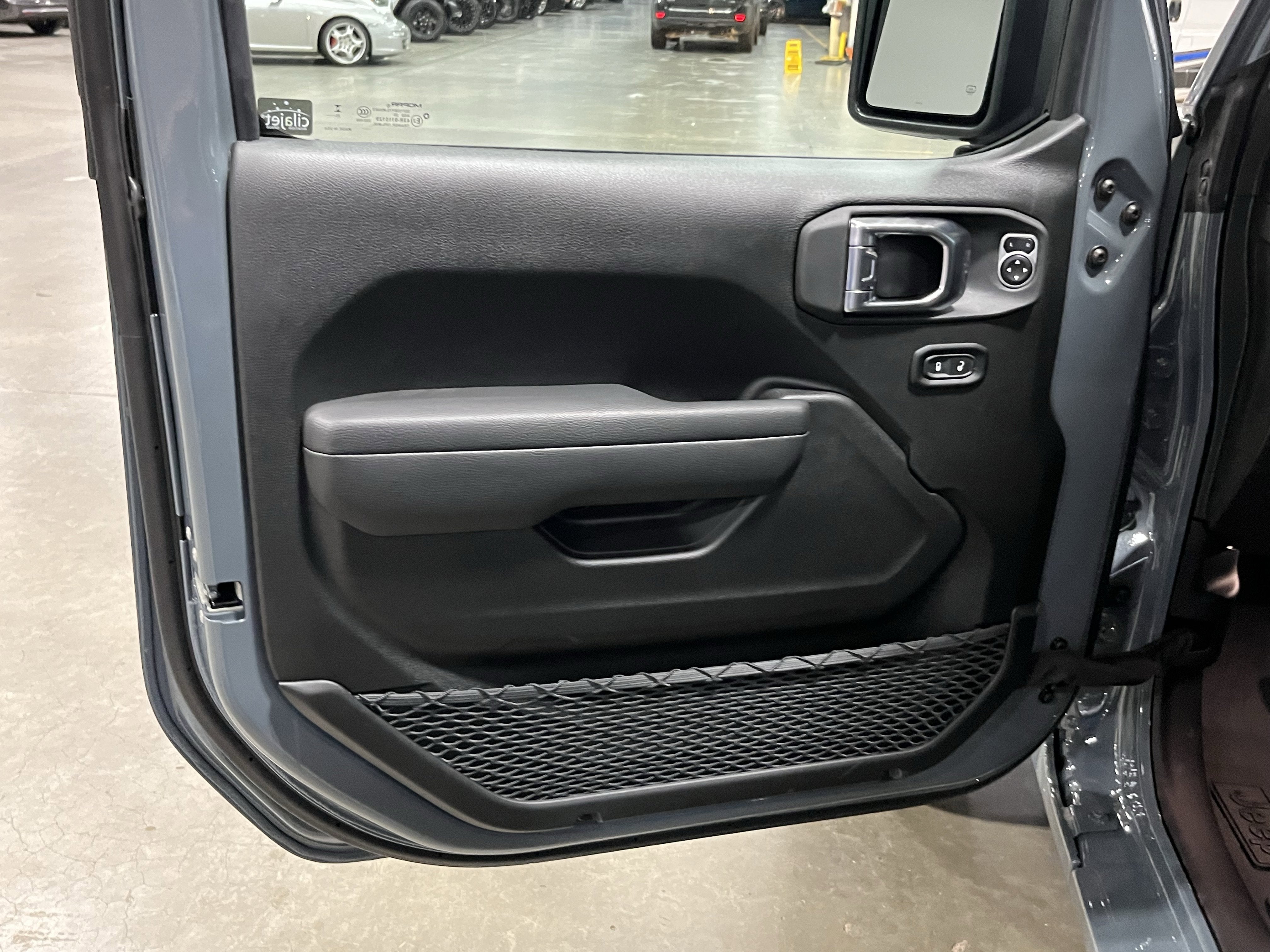 2025 Jeep Gladiator GLADIATOR SPORT S 4X4