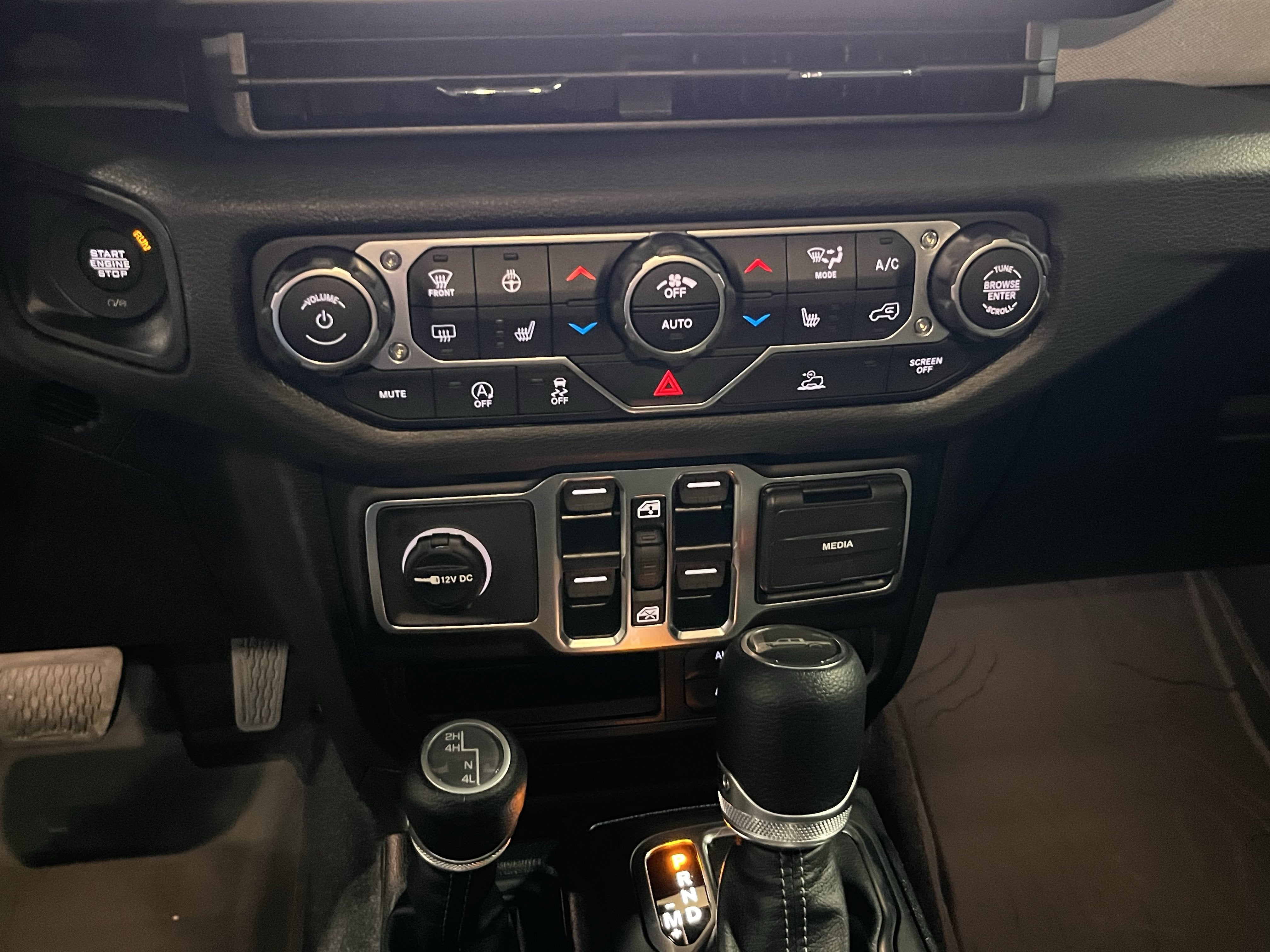 2025 Jeep Gladiator GLADIATOR SPORT S 4X4