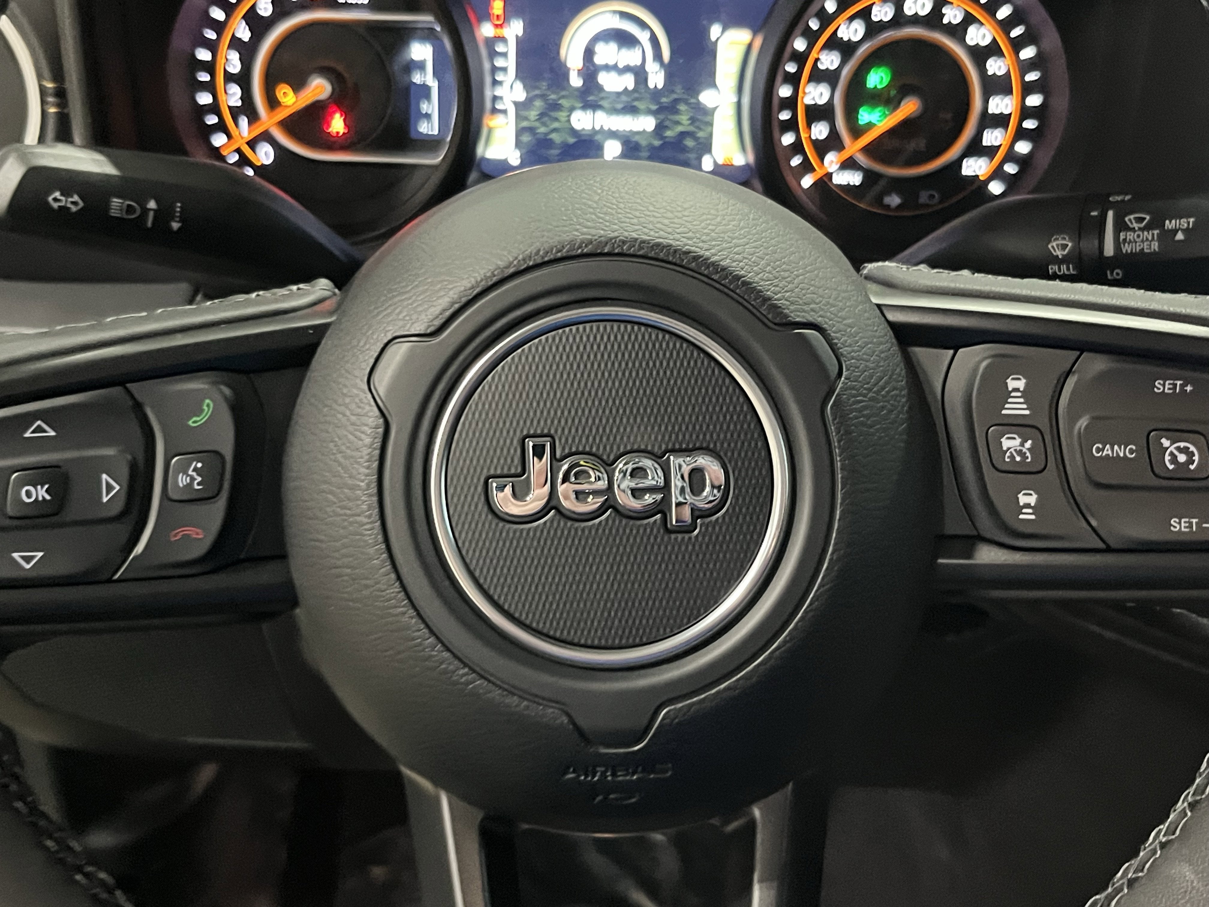 2026 Jeep Gladiator GLADIATOR SAHARA 4X4