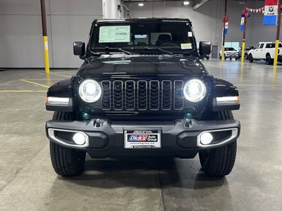 2026 Jeep Gladiator GLADIATOR SAHARA 4X4