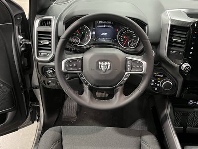 2025 RAM Ram 1500 RAM 1500 BIG HORN CREW CAB 4X4 5'7' BOX