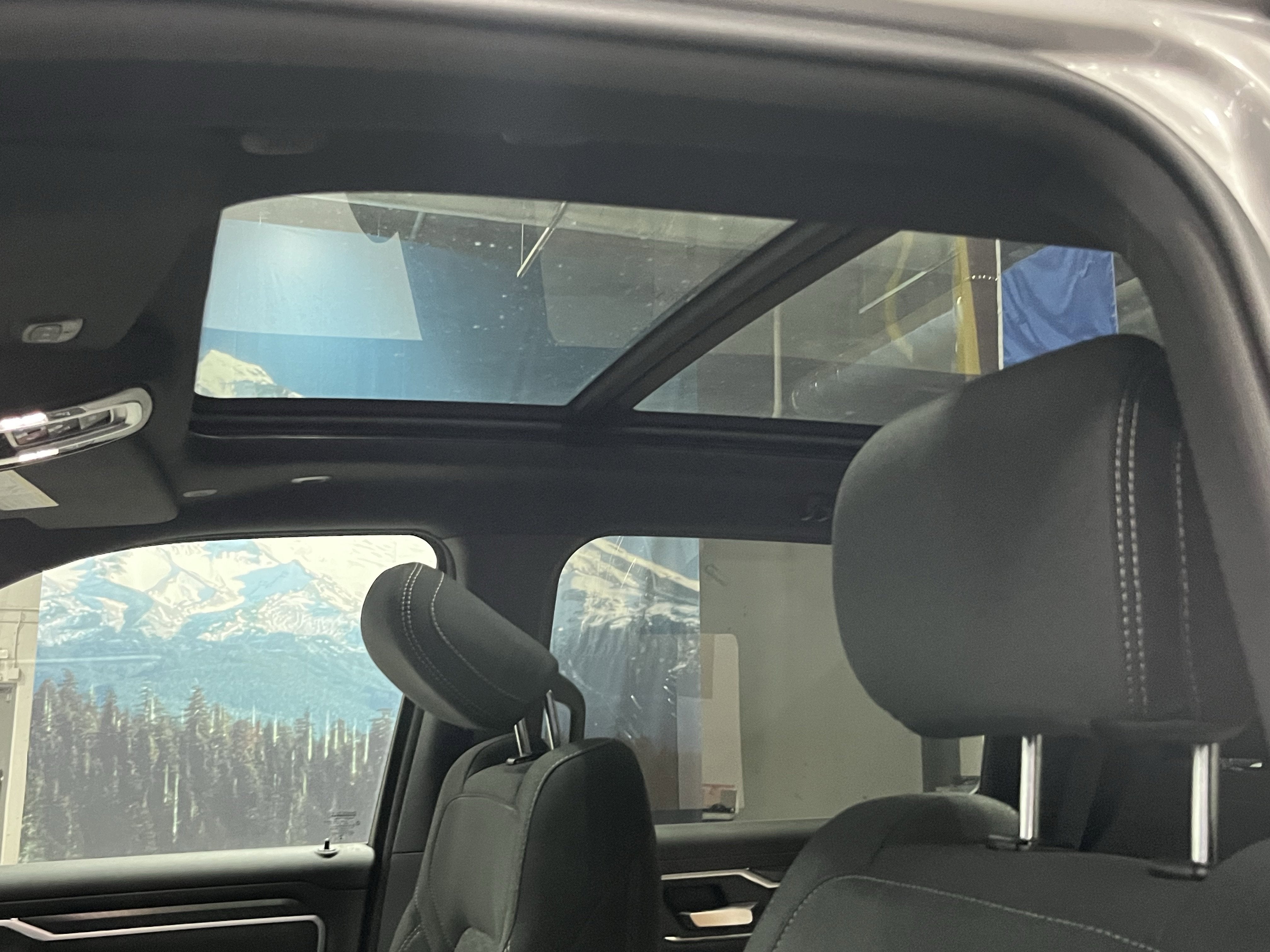 2025 RAM Ram 1500 RAM 1500 BIG HORN CREW CAB 4X4 5'7' BOX