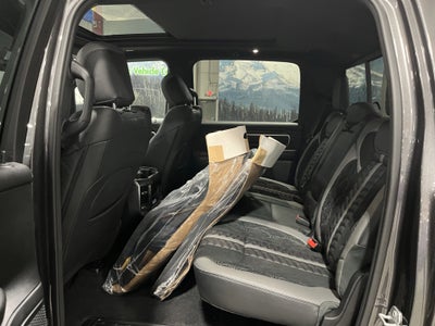 2025 RAM Ram 1500 RAM 1500 BIG HORN CREW CAB 4X4 5'7' BOX