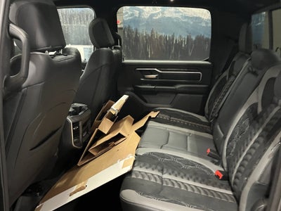 2025 RAM Ram 1500 RAM 1500 BIG HORN CREW CAB 4X4 5'7' BOX