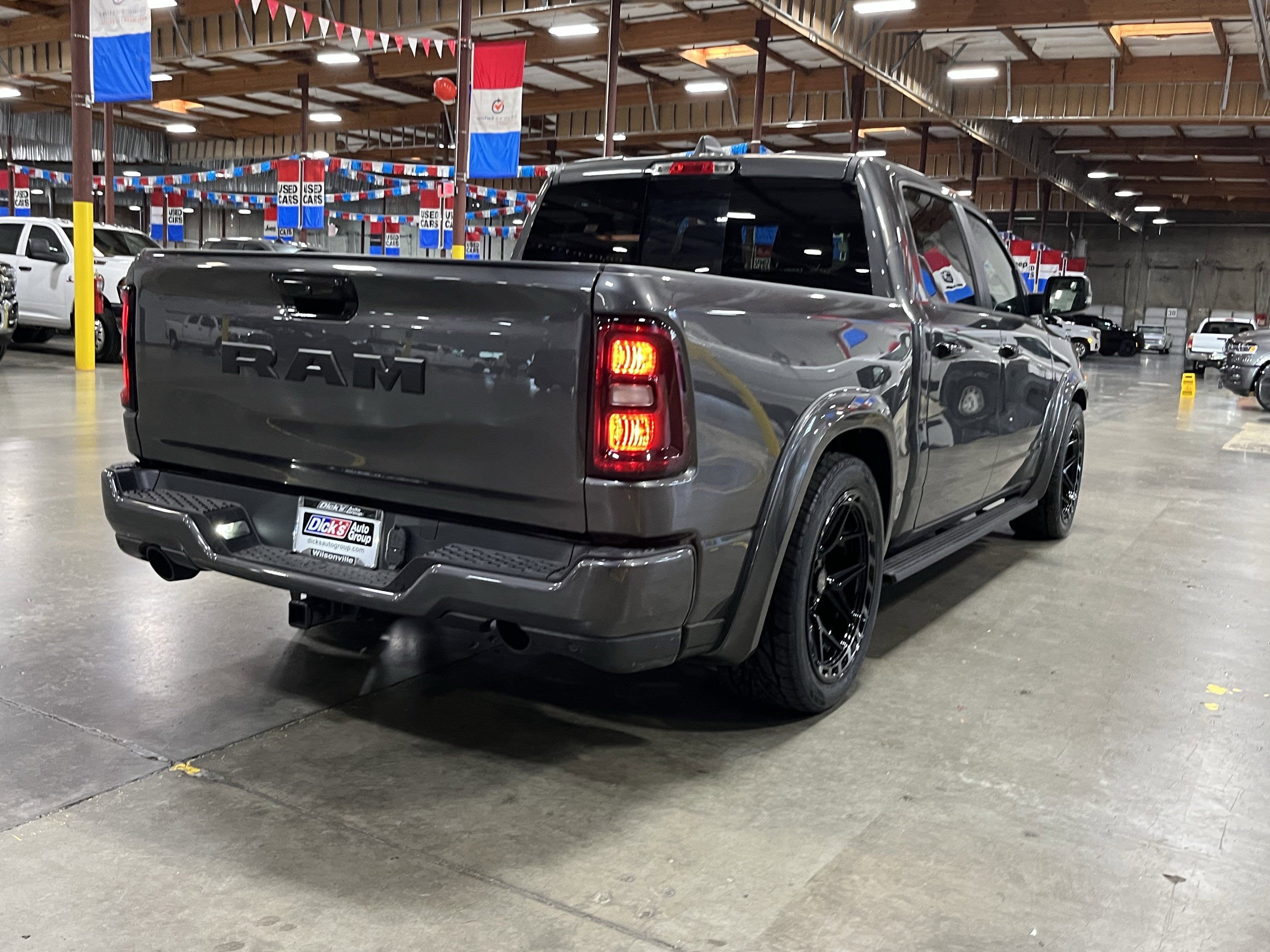 2025 RAM Ram 1500 RAM 1500 BIG HORN CREW CAB 4X4 5'7' BOX