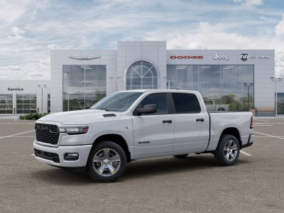 2026 RAM Ram 1500 RAM 1500 EXPRESS CREW CAB 4X4 5'7' BOX