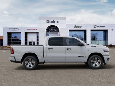 2026 RAM Ram 1500 RAM 1500 EXPRESS CREW CAB 4X4 5'7' BOX