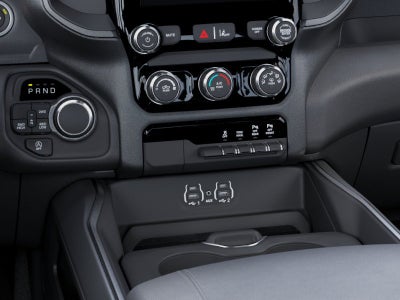 2026 RAM 1500 RAM 1500 EXPRESS CREW CAB 4X4 5'7' BOX