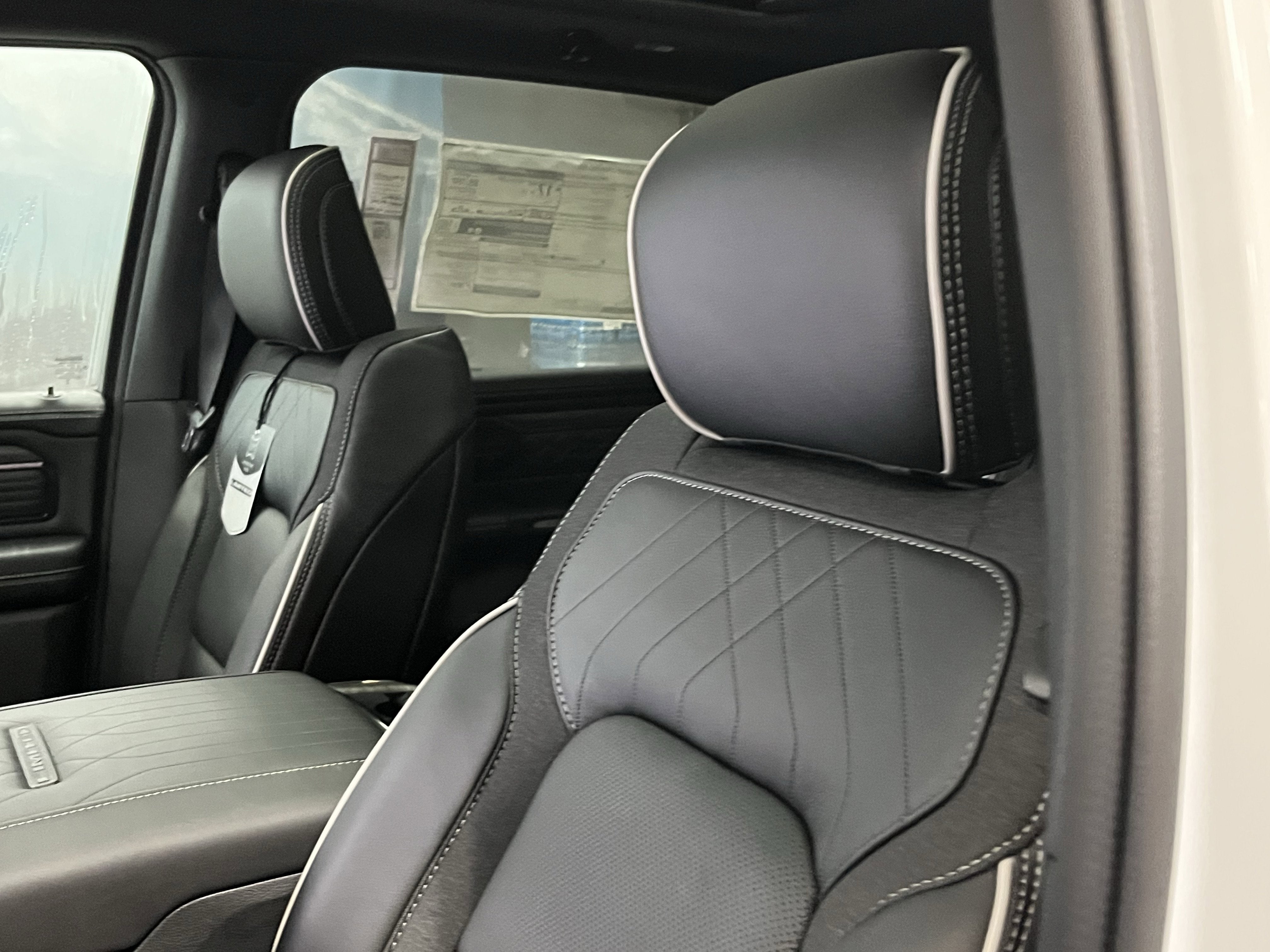 2026 RAM Ram 1500 RAM 1500 LIMITED CREW CAB 4X4 5'7' BOX