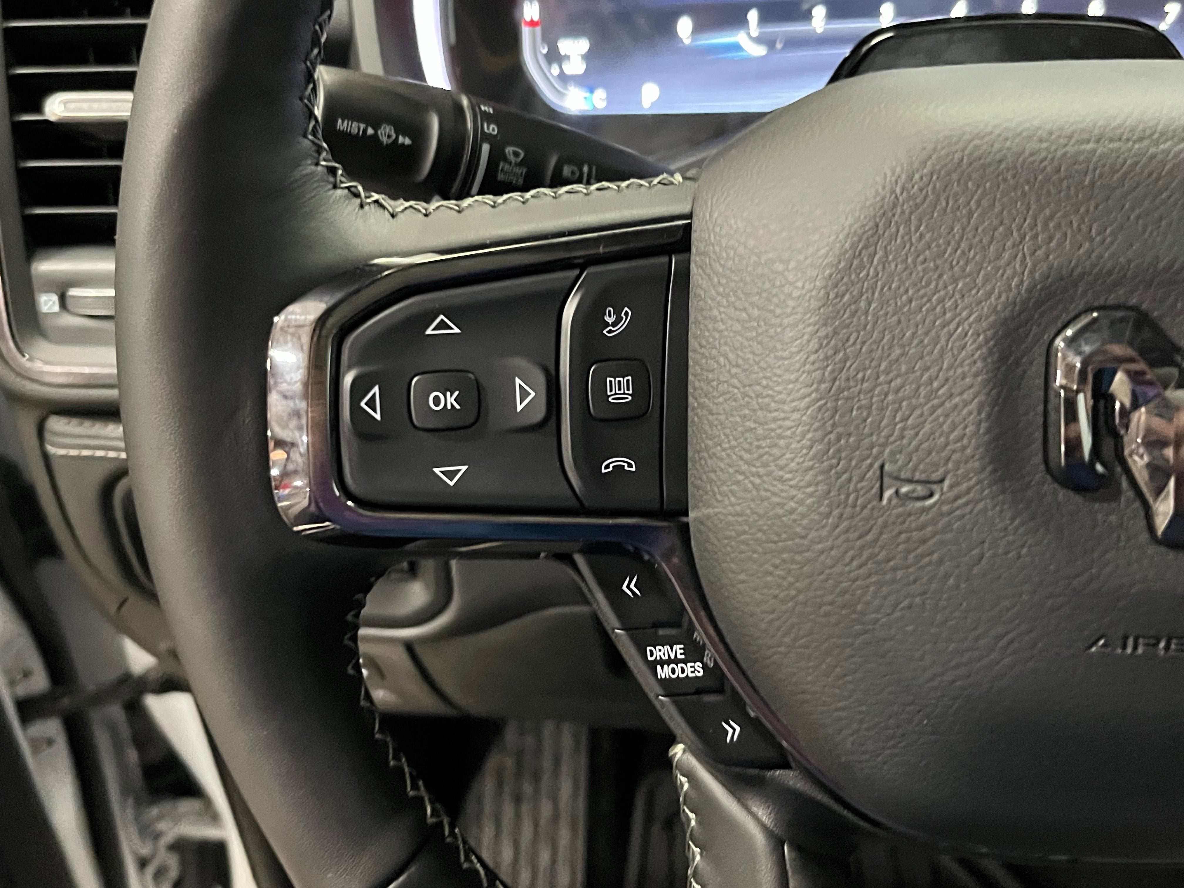 2026 RAM Ram 1500 RAM 1500 LIMITED CREW CAB 4X4 5'7' BOX